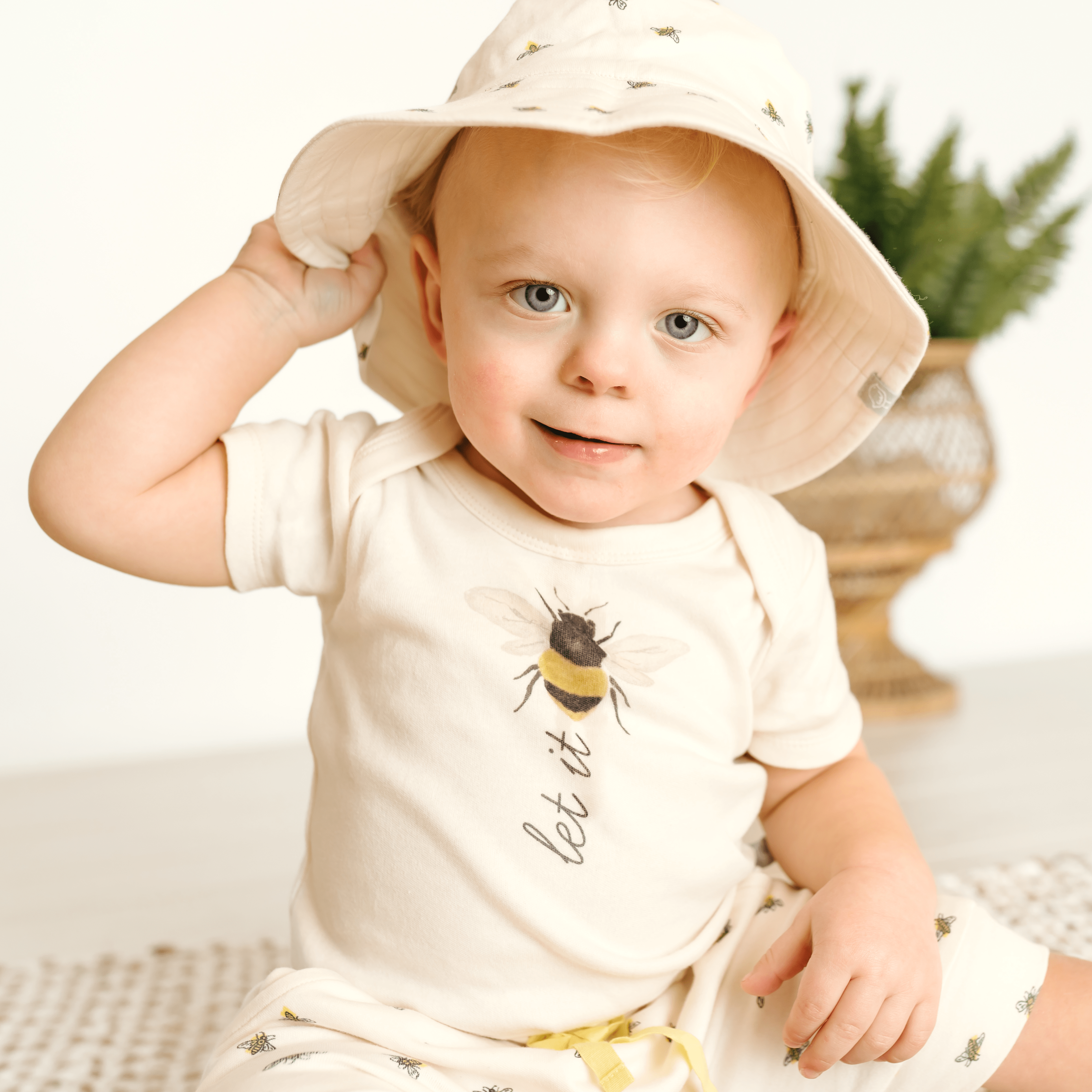 Reversible Bucket Hat | Busy Bees
