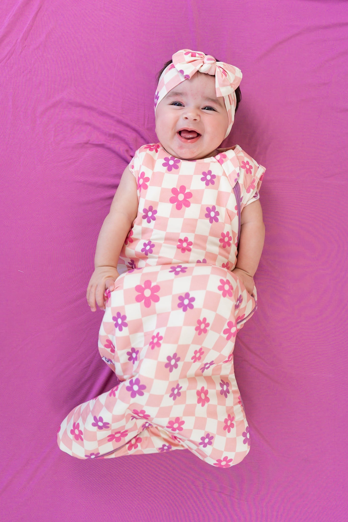 Wavy Daisy Checkers Dream Sleep Sack
