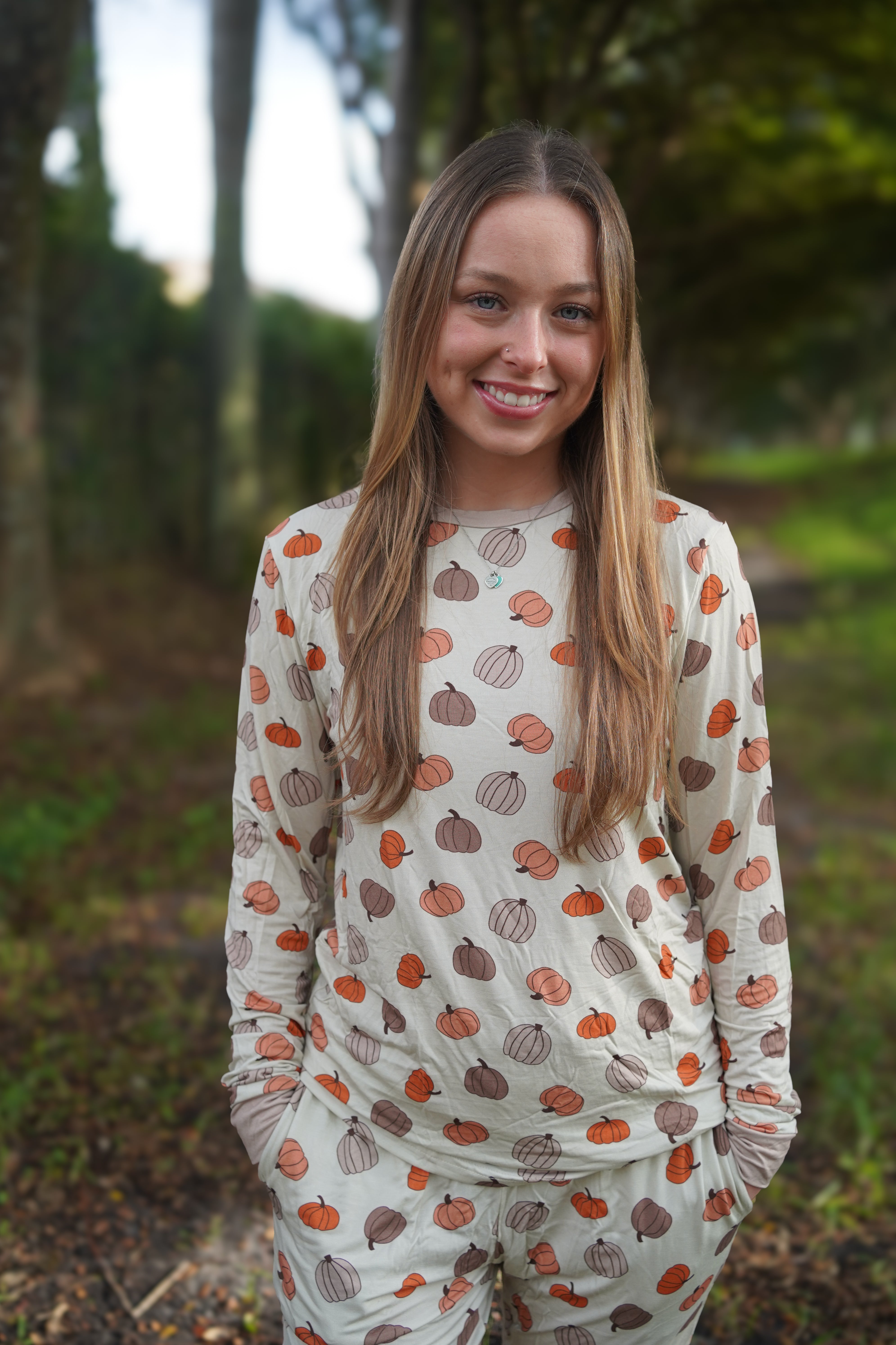 Pumpkins Beige (women's Long Sleeve Pj)
