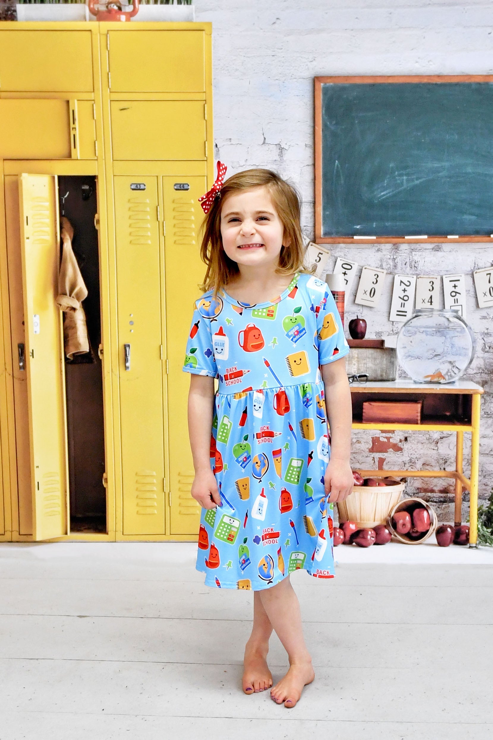 Learning Has No Limits Short Sleeve Milk Silk Dress