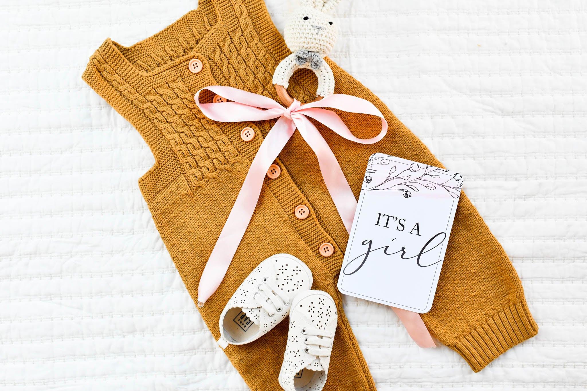 Pregnancy Announcement & Milestone Cards
