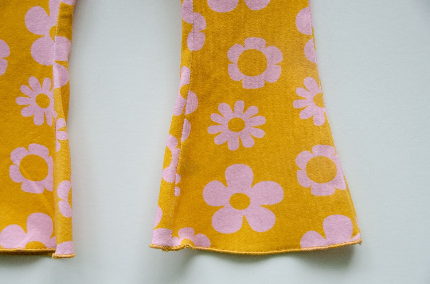 Printed Daisy Jersey Knit Bell Bottoms For Baby Toddler And Girls