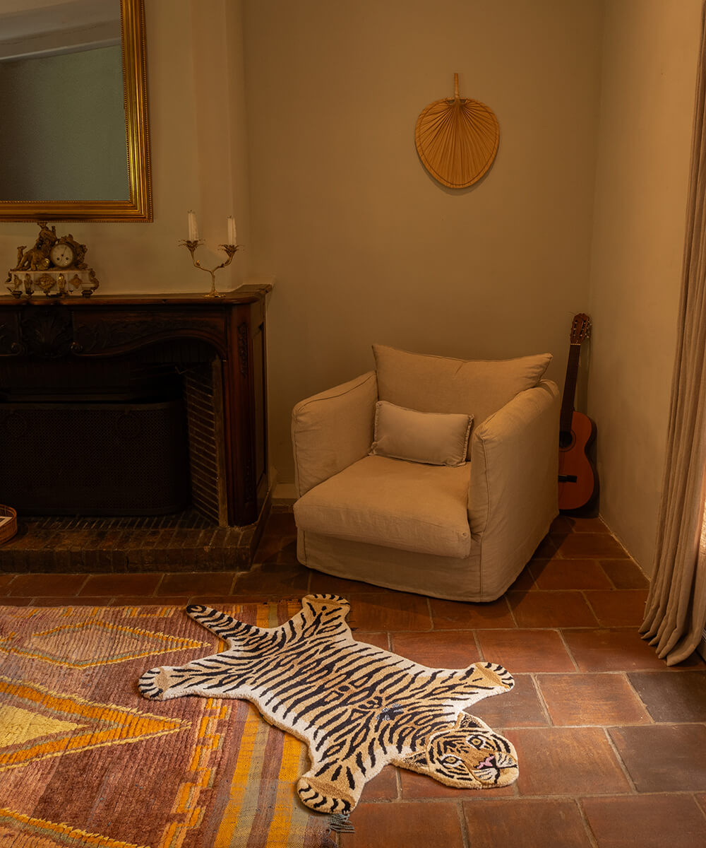 Drowsy Tiger Rug Large