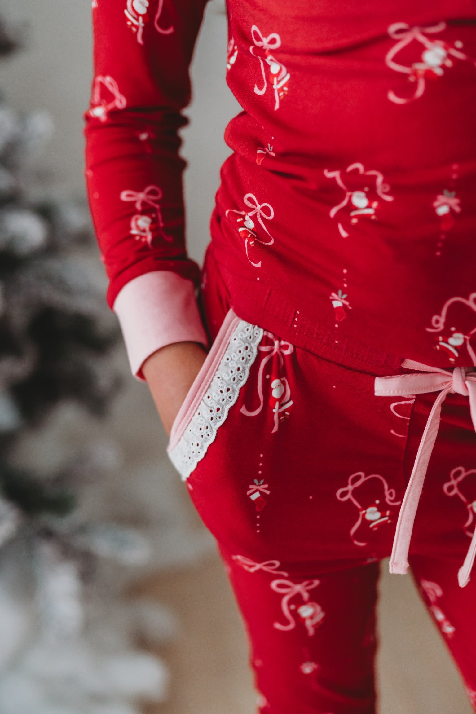 *preorder* Santa's Sleigh Bows Comfort Set