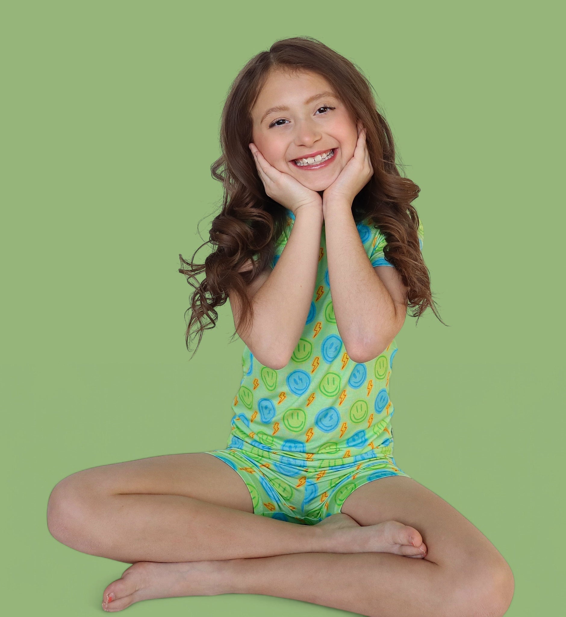 Neon Smiles Dream Short Set