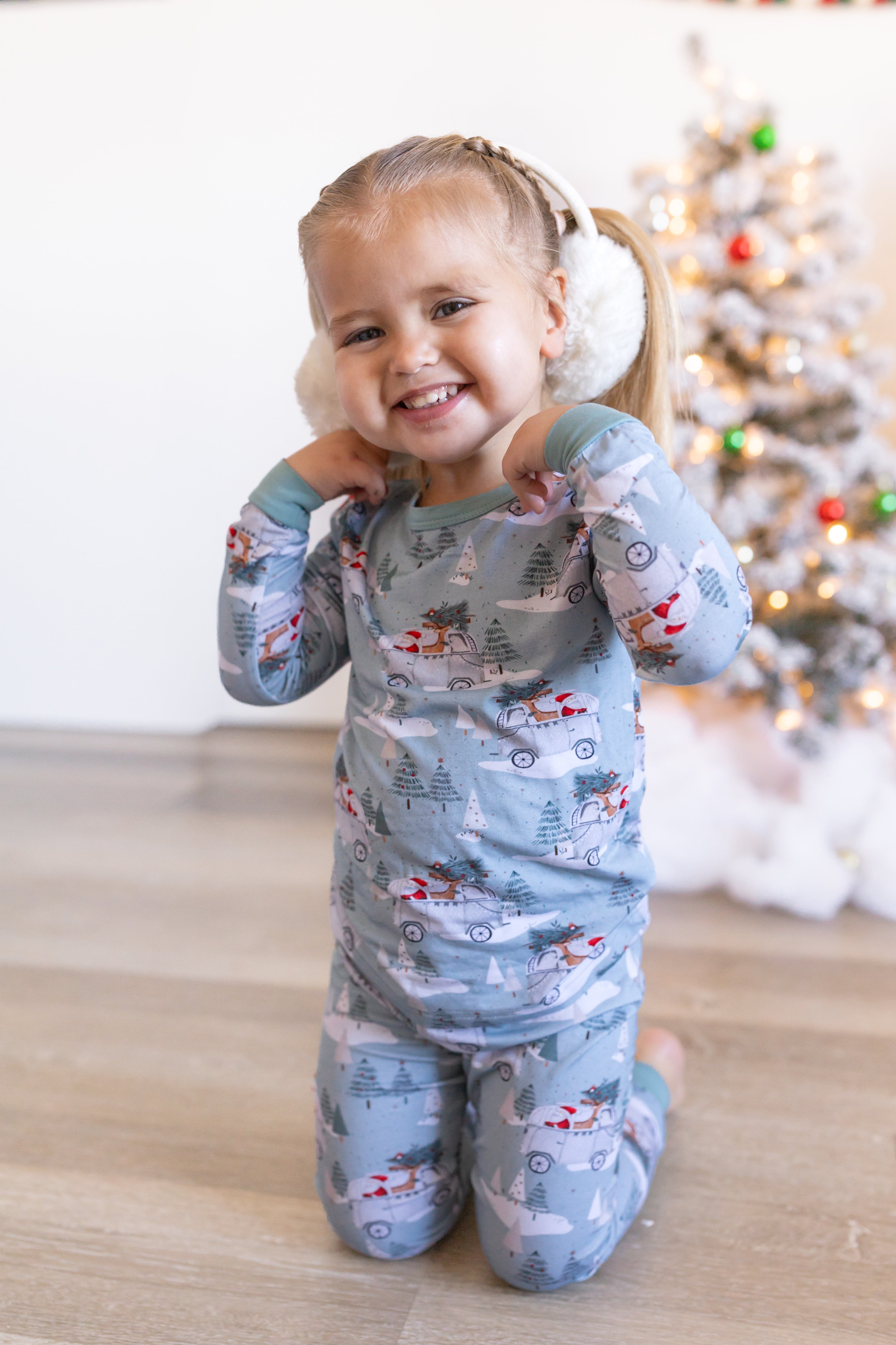 Cruisin' To Christmas 2pc Bamboo Pajamas