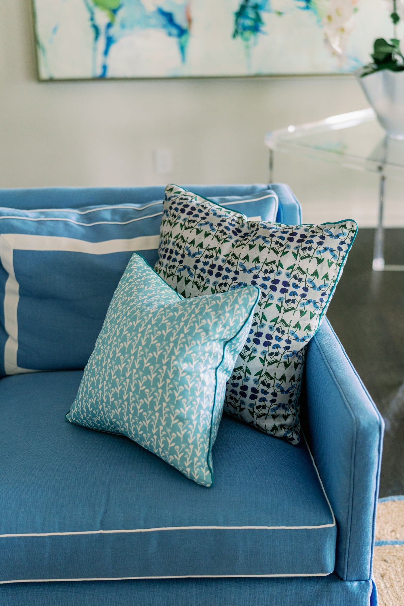 Ivy Manor Throw Pillow (slate)