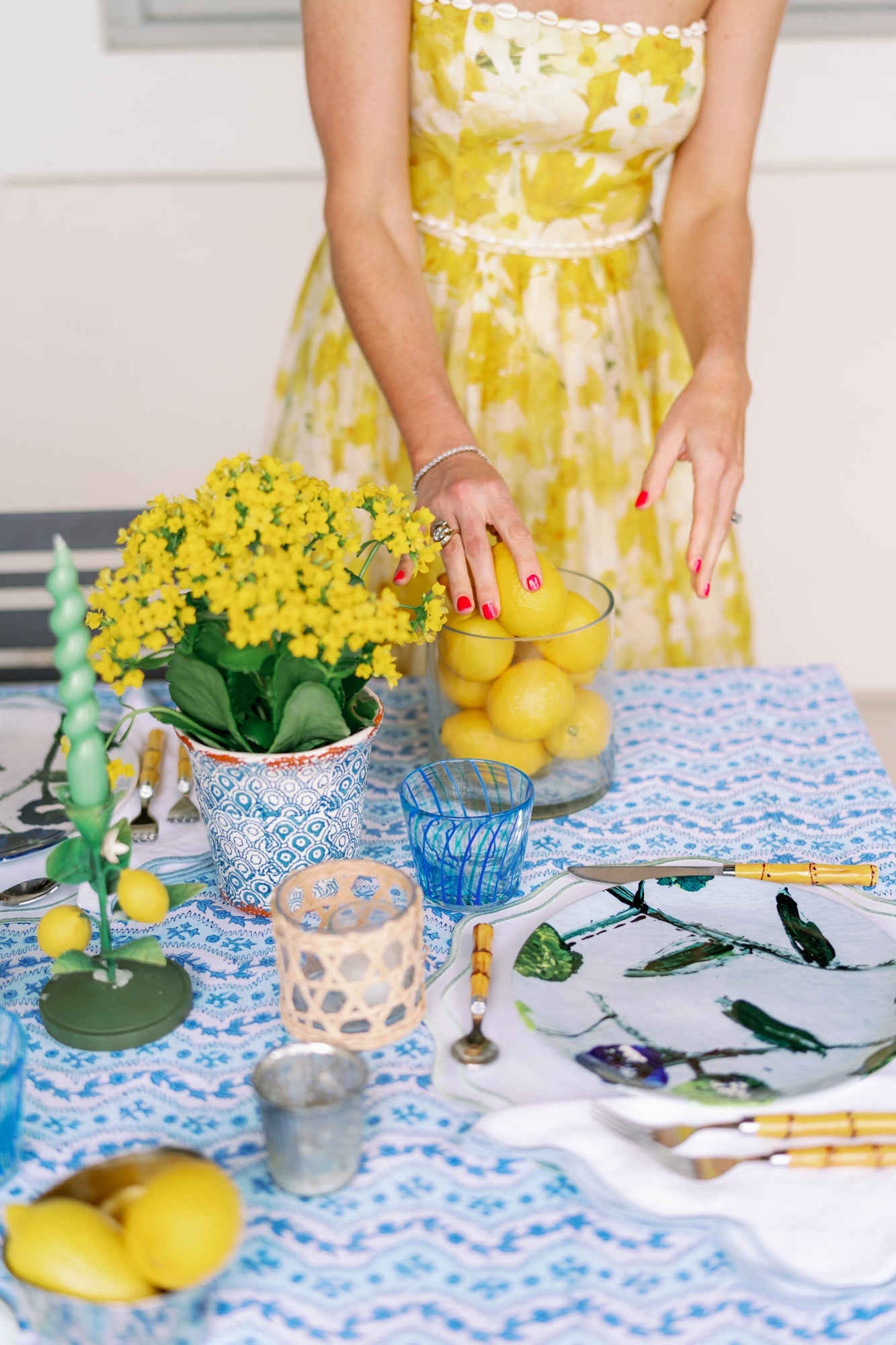 Set Of Lemon Posey China Plates (set Of 2, 4 Or 8)