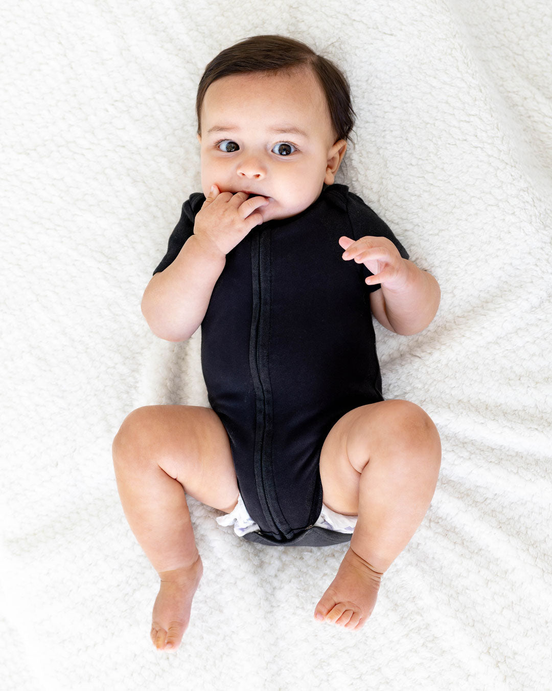 Short Sleeve Zipper Bodysuit In Eclipse, 3-6m