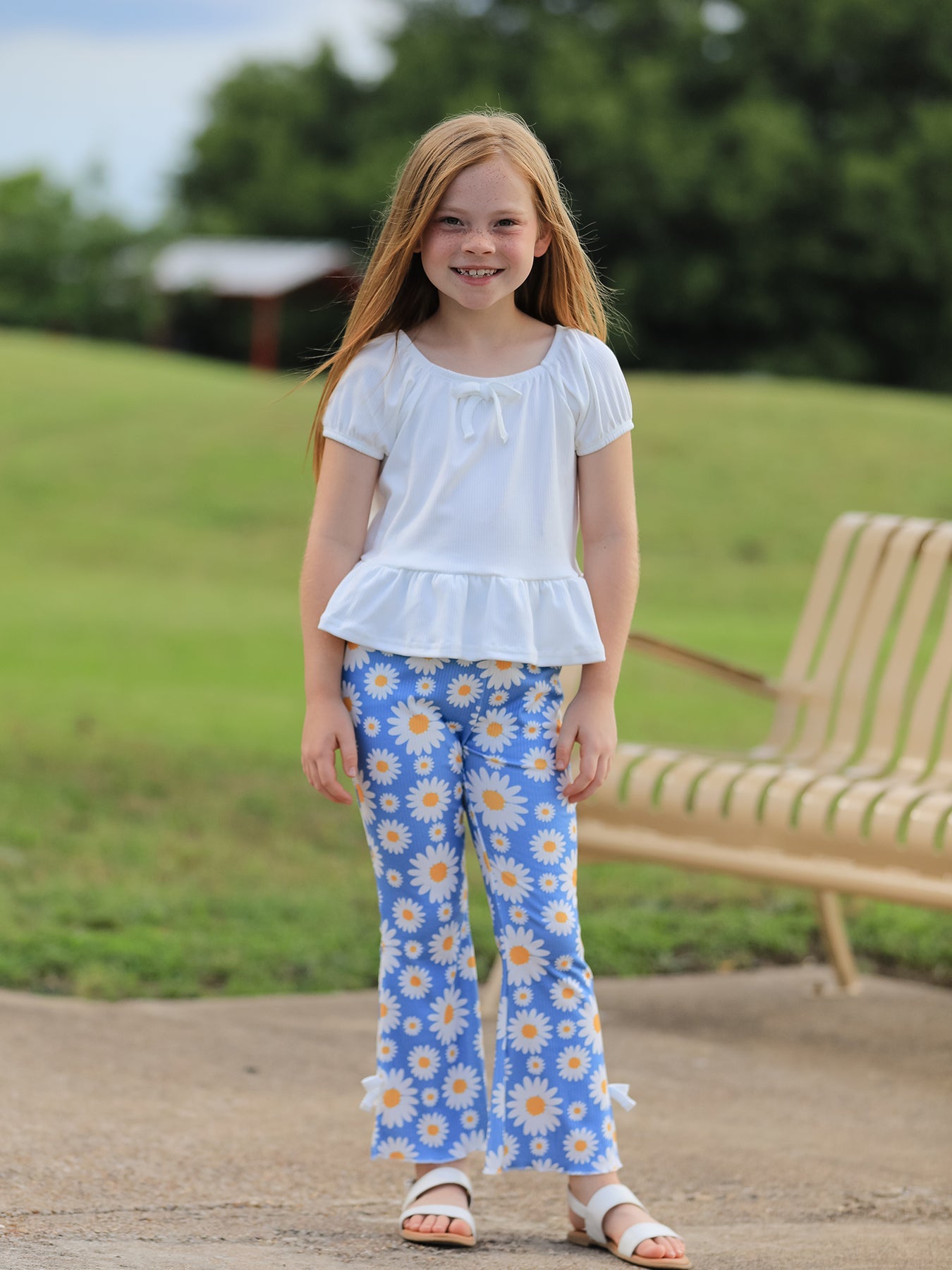 White Top And Daisy-print Flared Pants Girl's Outfit