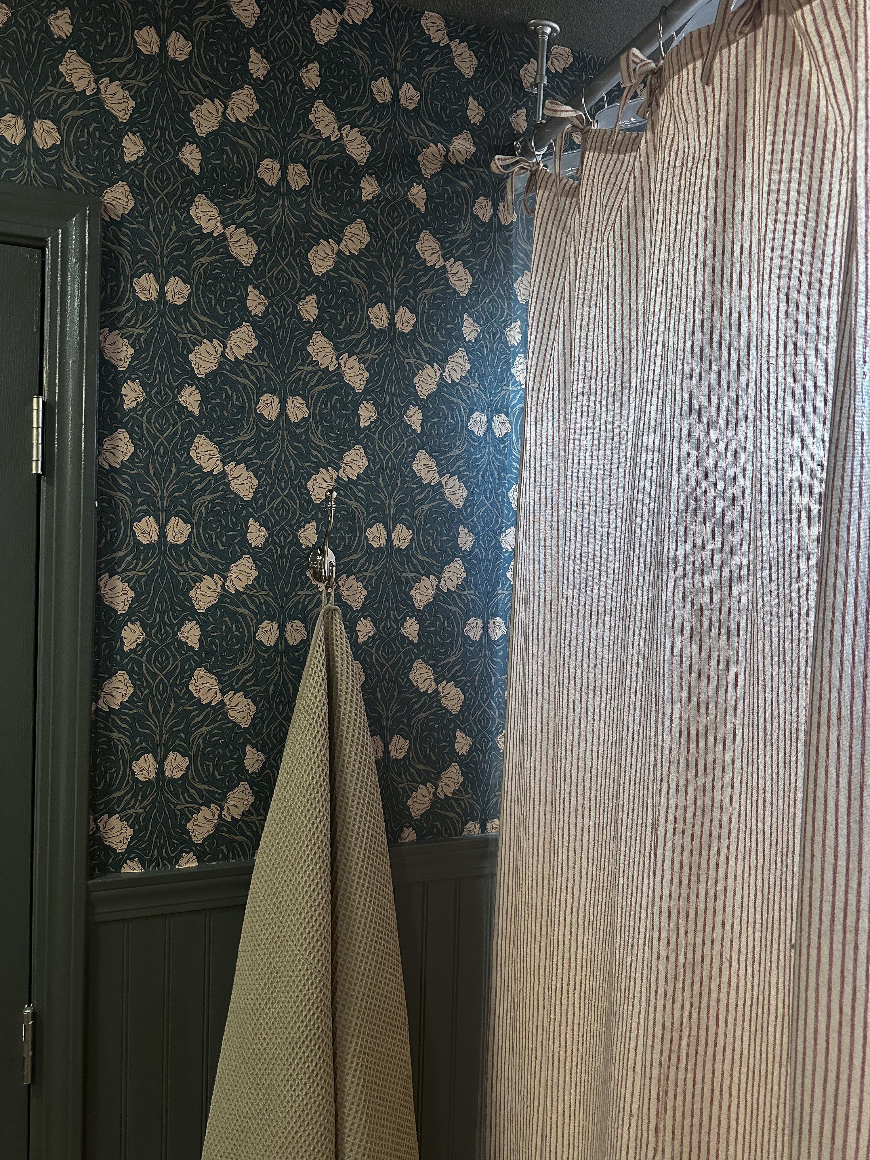 Amberly Wallpaper By Aubrey Fairchild