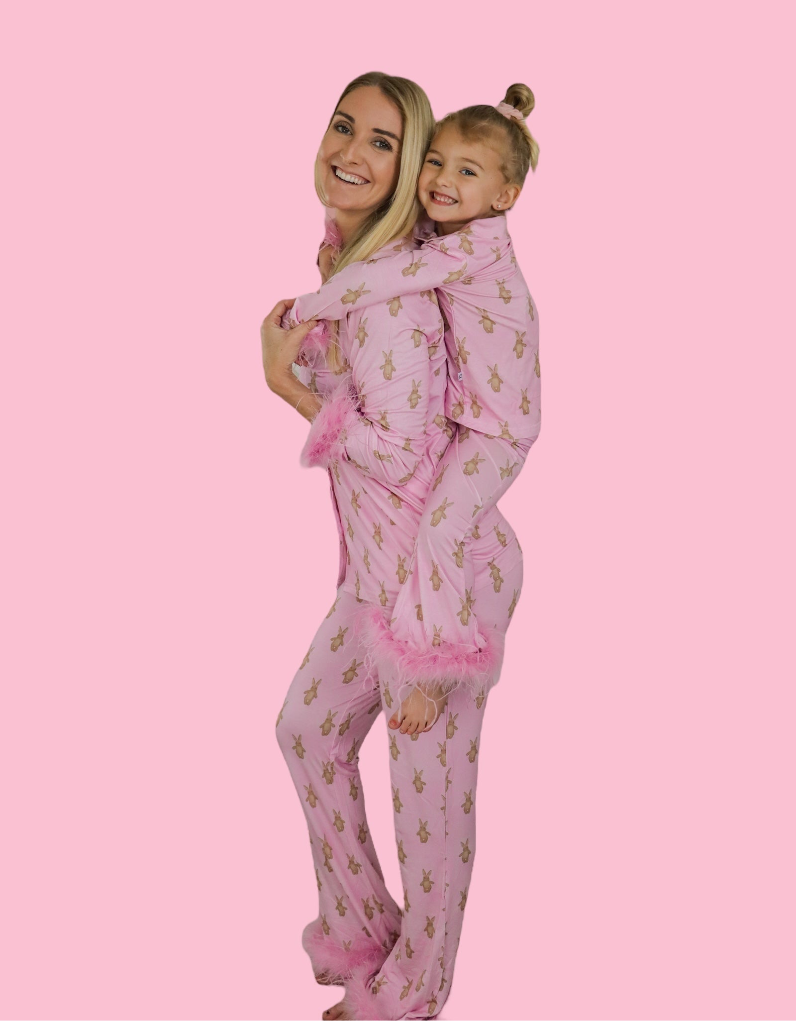 Blushin' Bunnies Women's Feather Dream Set