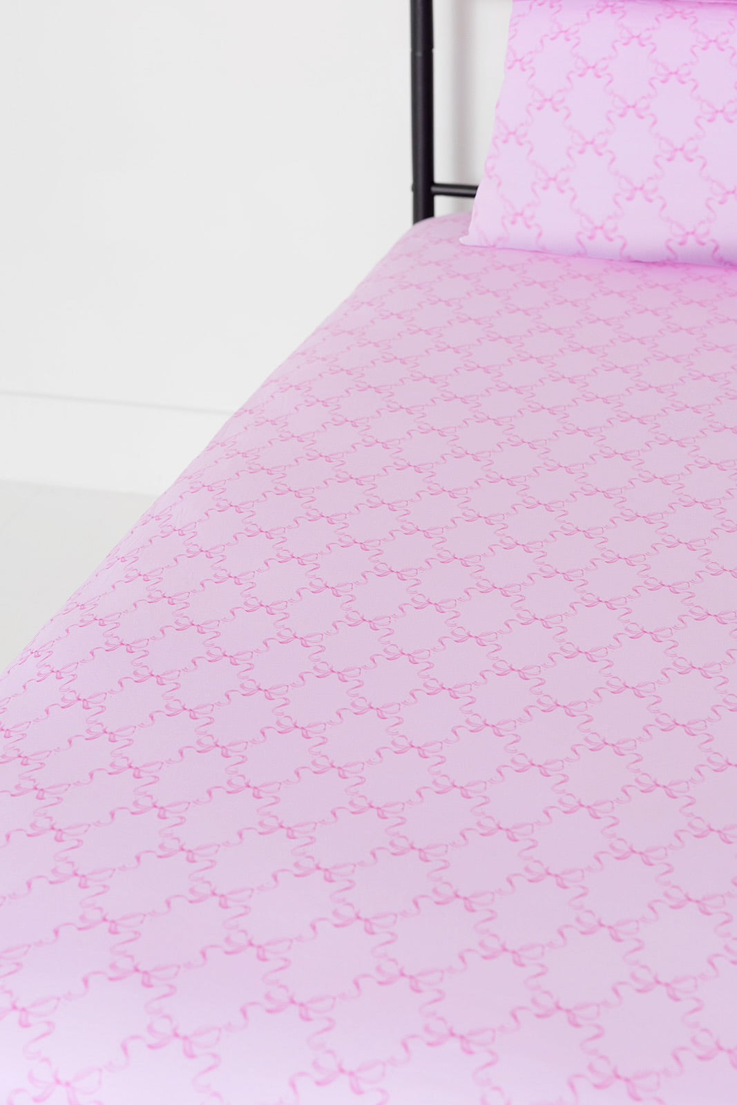 Emeryn - Twin Sheet Set