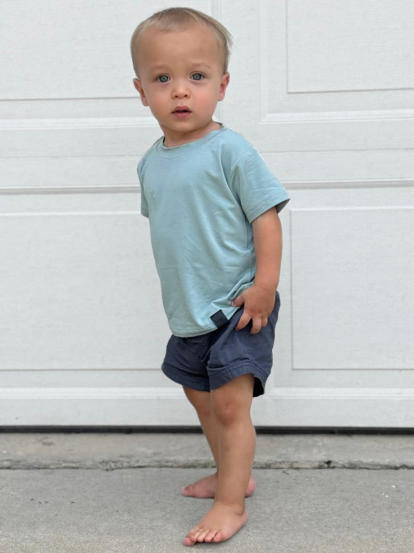 Darrell (solid) - Everyday Tee