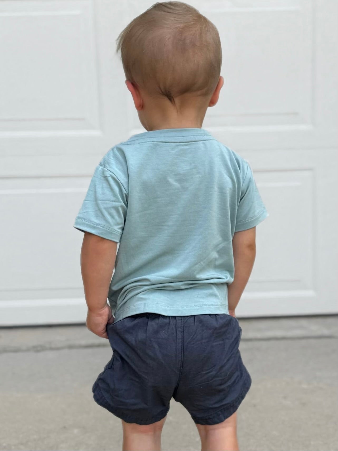 Darrell (solid) - Everyday Tee