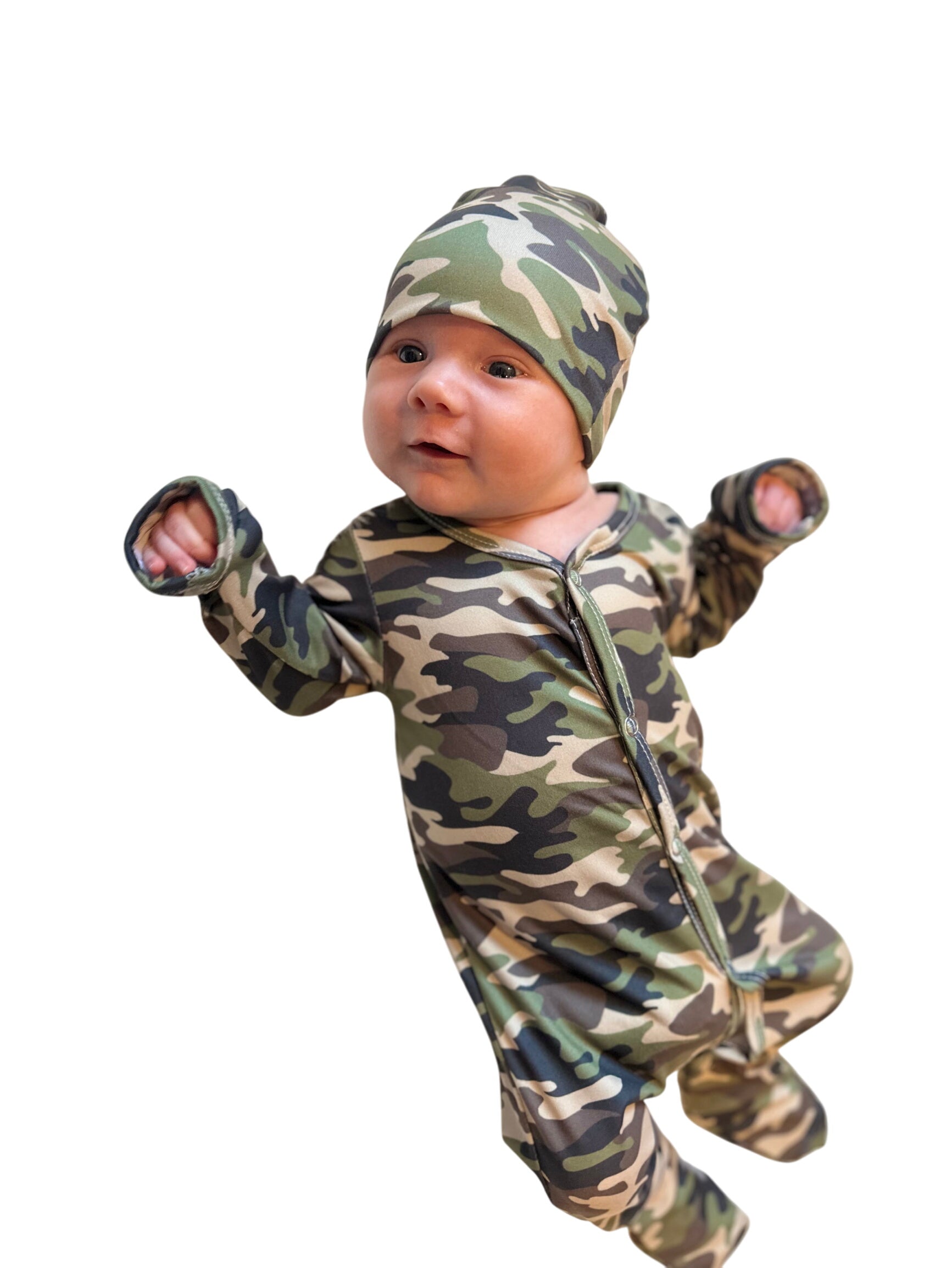 Newborn Camo Sleeper Set