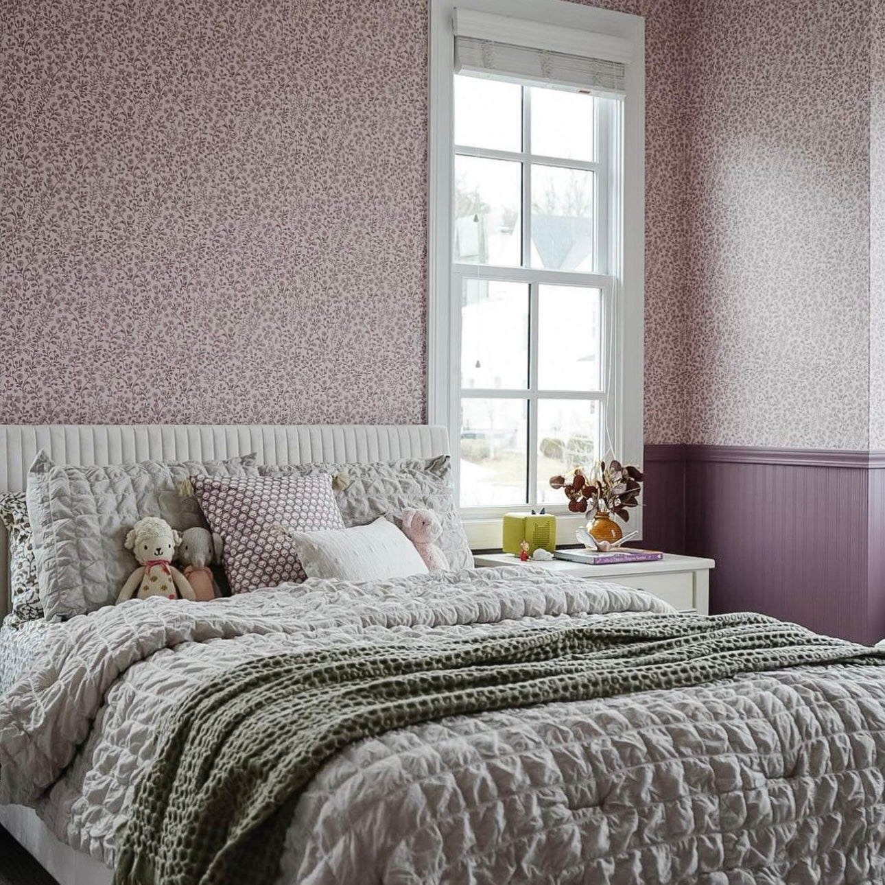 Penelope Wallpaper By Bloomery Decor