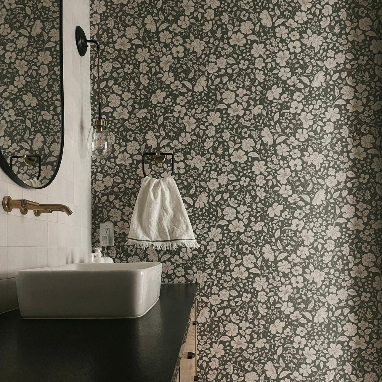 Beatrice Wallpaper By Daphne And Sage