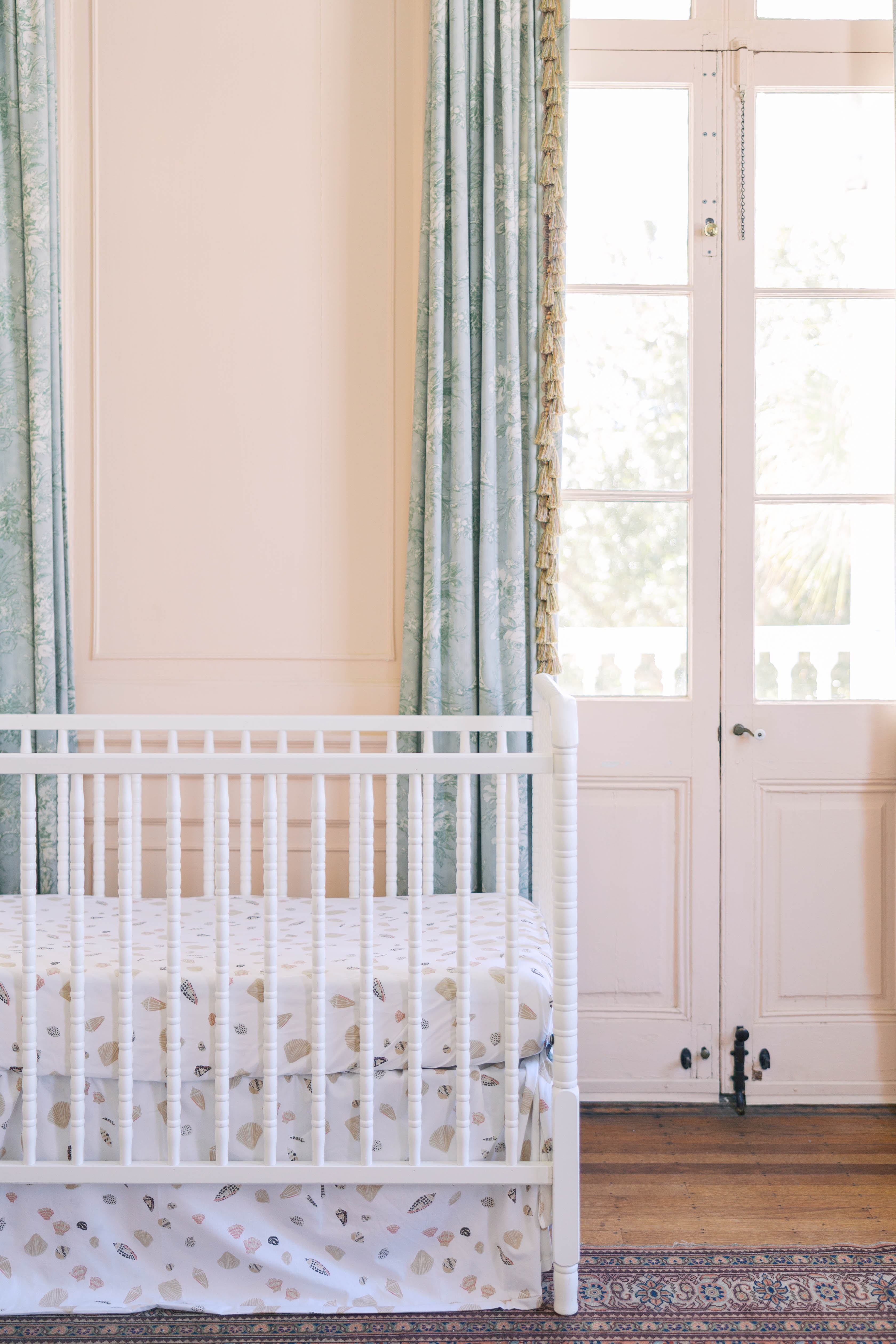 Shells Crib Sheet