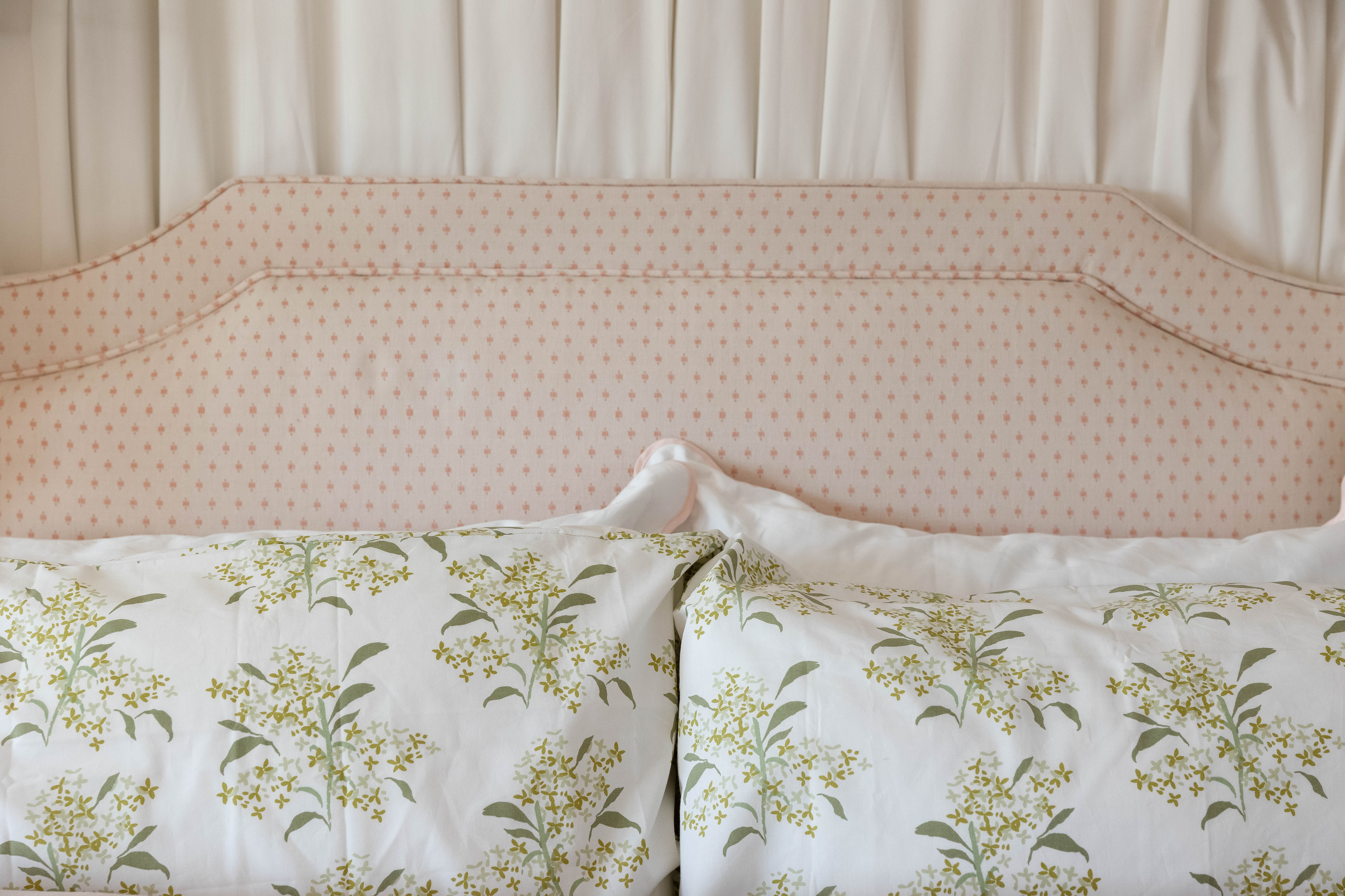Lilac In Green Duvet Cover
