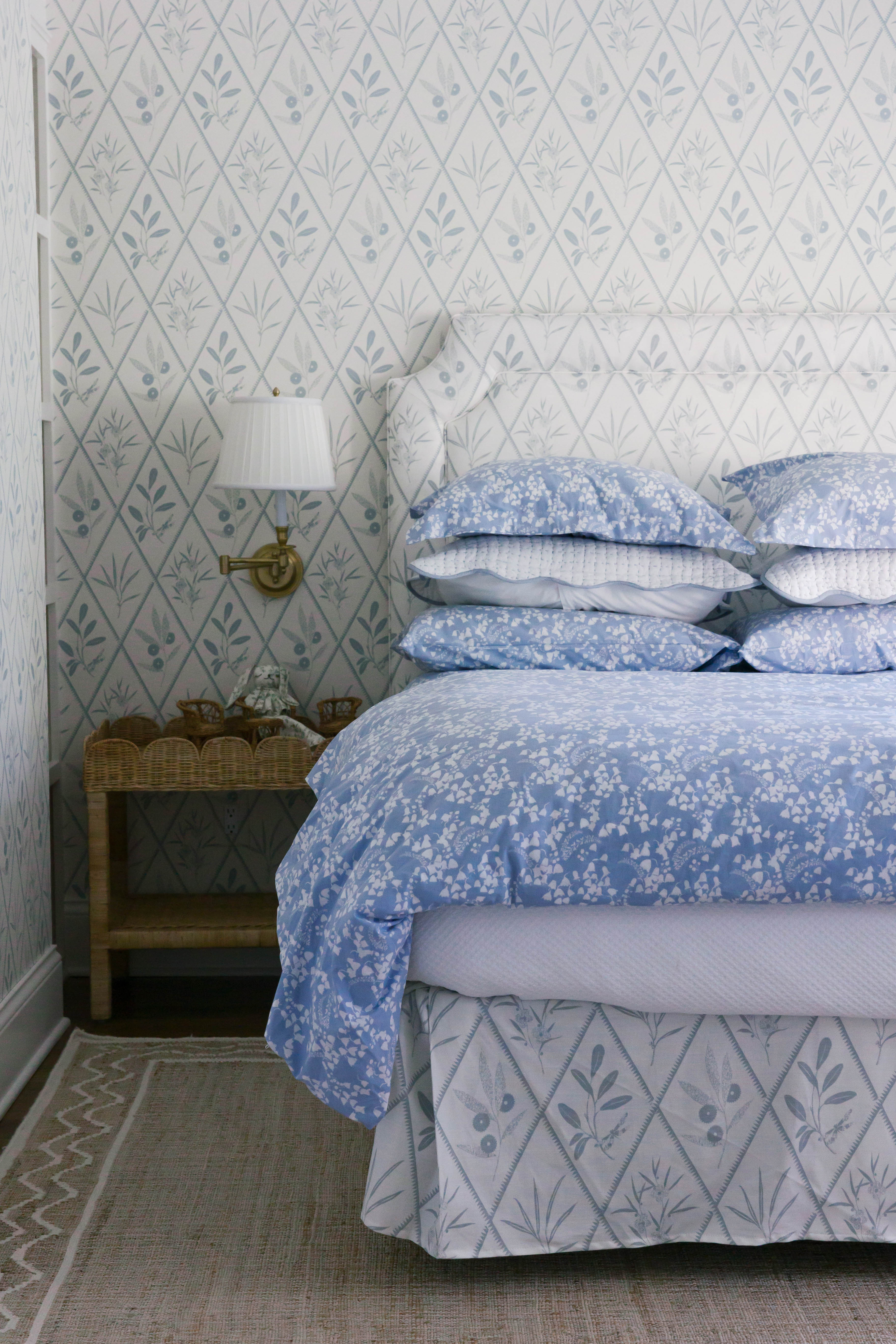 Lily Of The Blue Valley Sheet Set