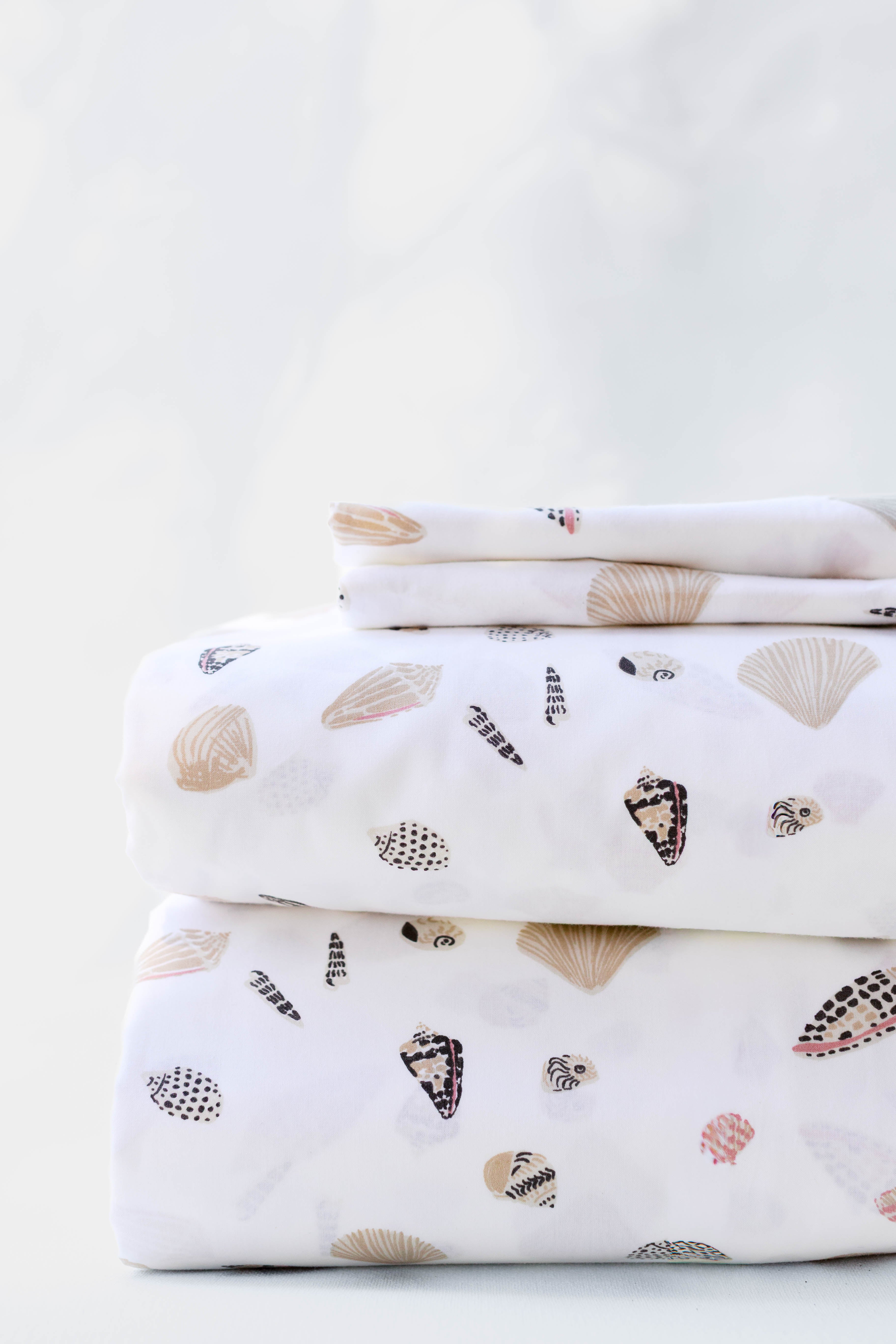 Shells Sheet Set