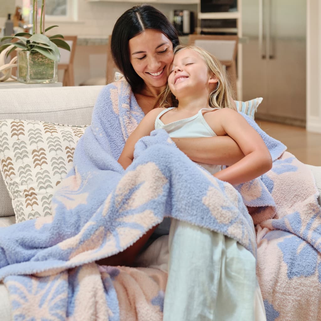 Hibiscus Lullaby Bliss Blanket