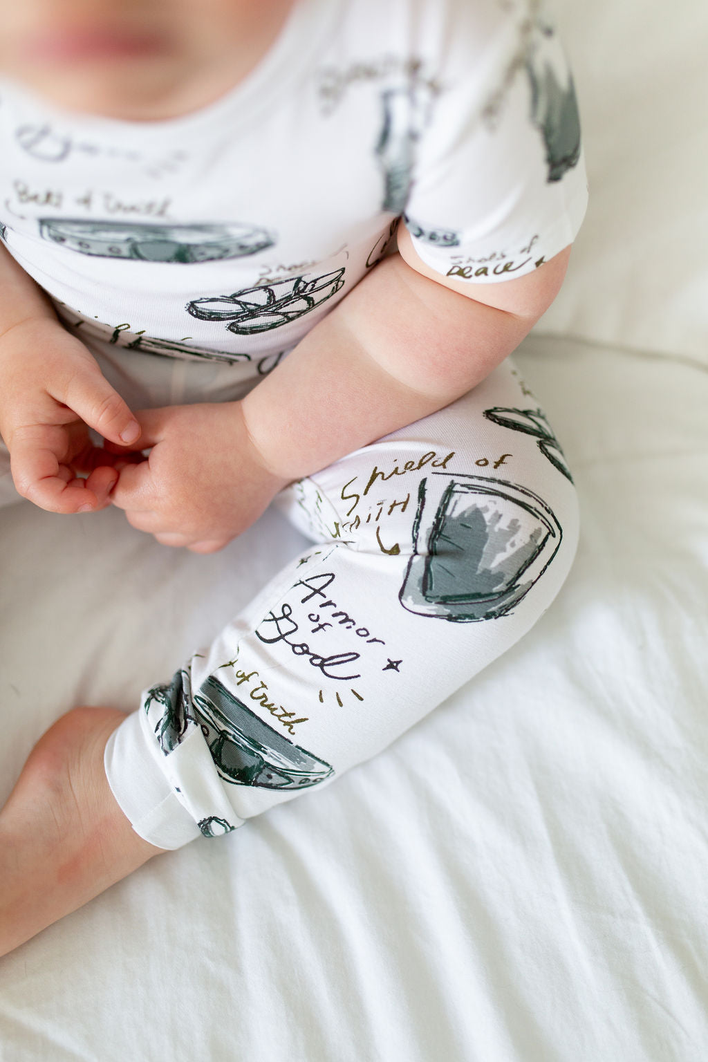 Armor Of God White Pj Short Sleeve & Pants Set Bamboo