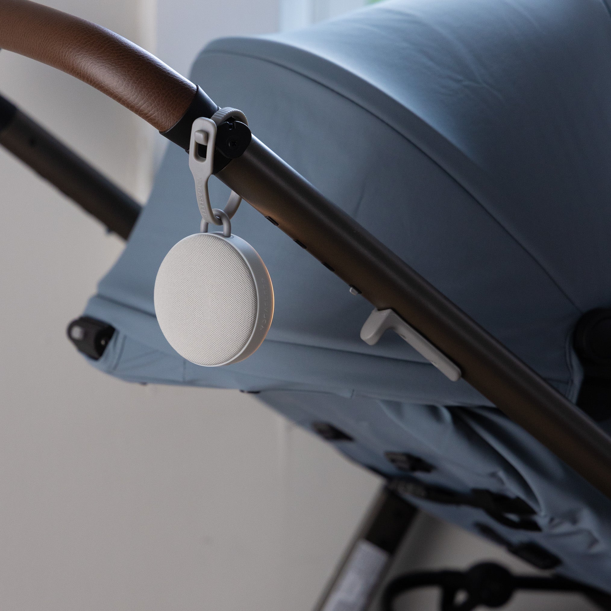 Hushh® 2 Portable Sound Machine