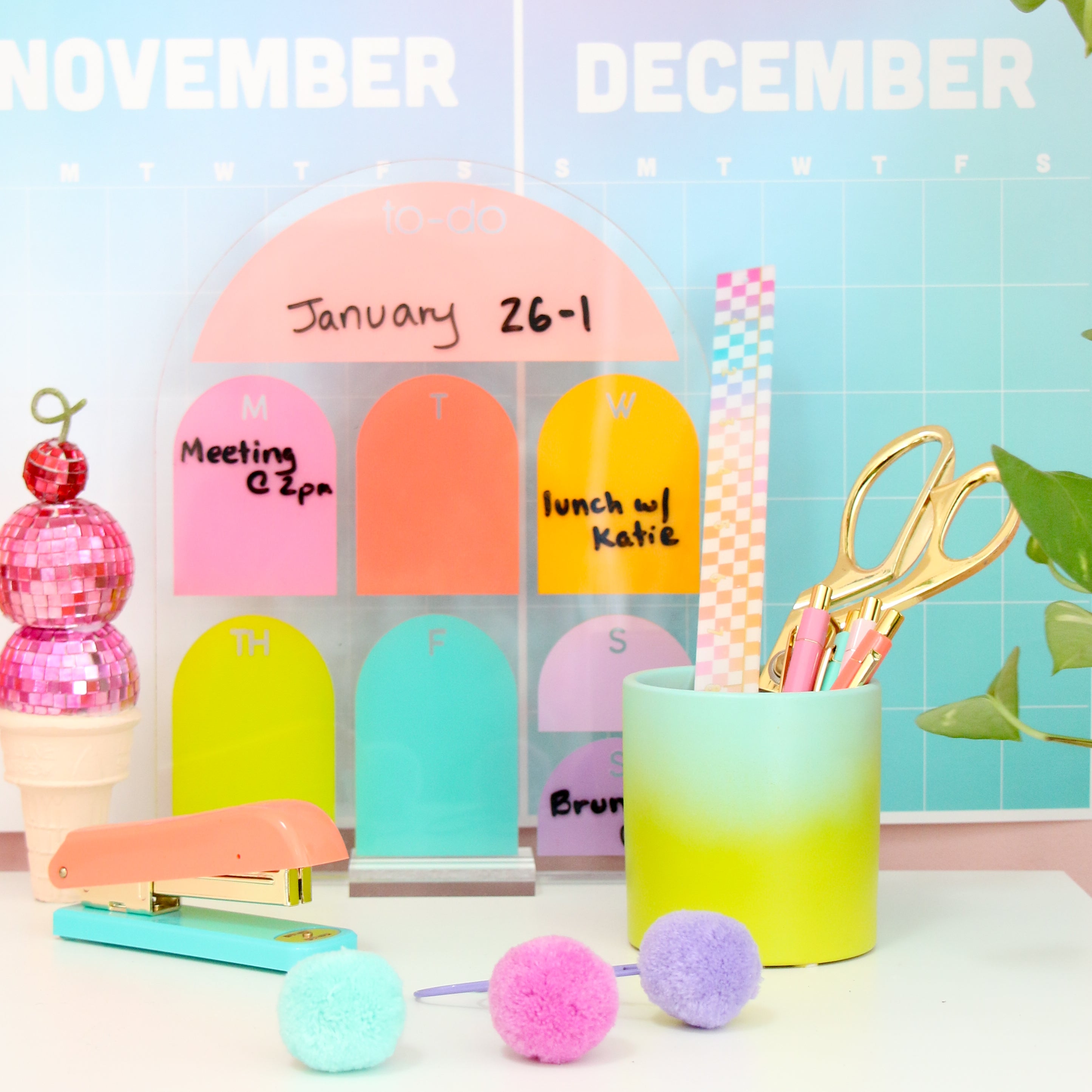 Mint To Lime Gradient Pen Cup