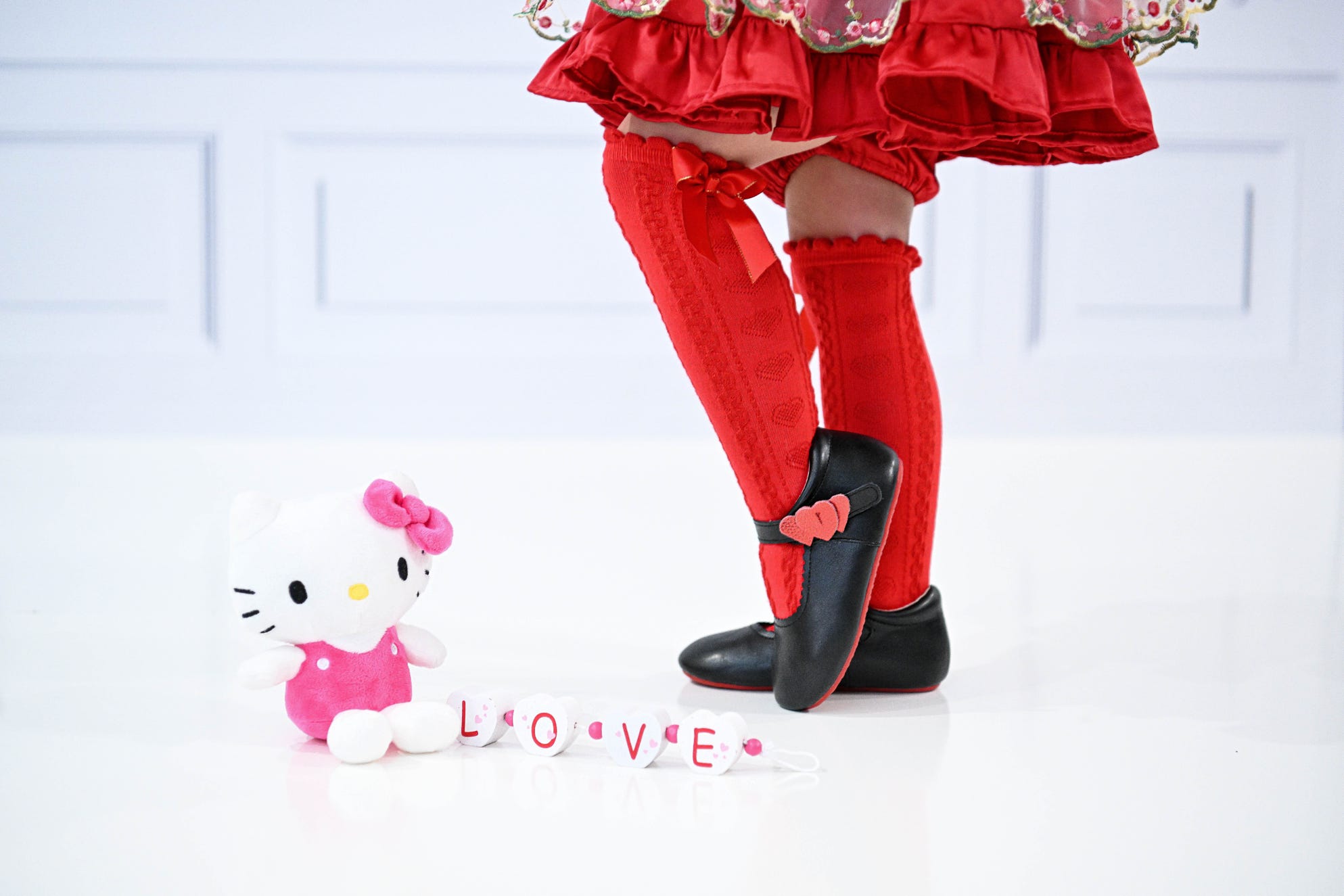 Amore - Black With Red Metallic Velcro Hearts