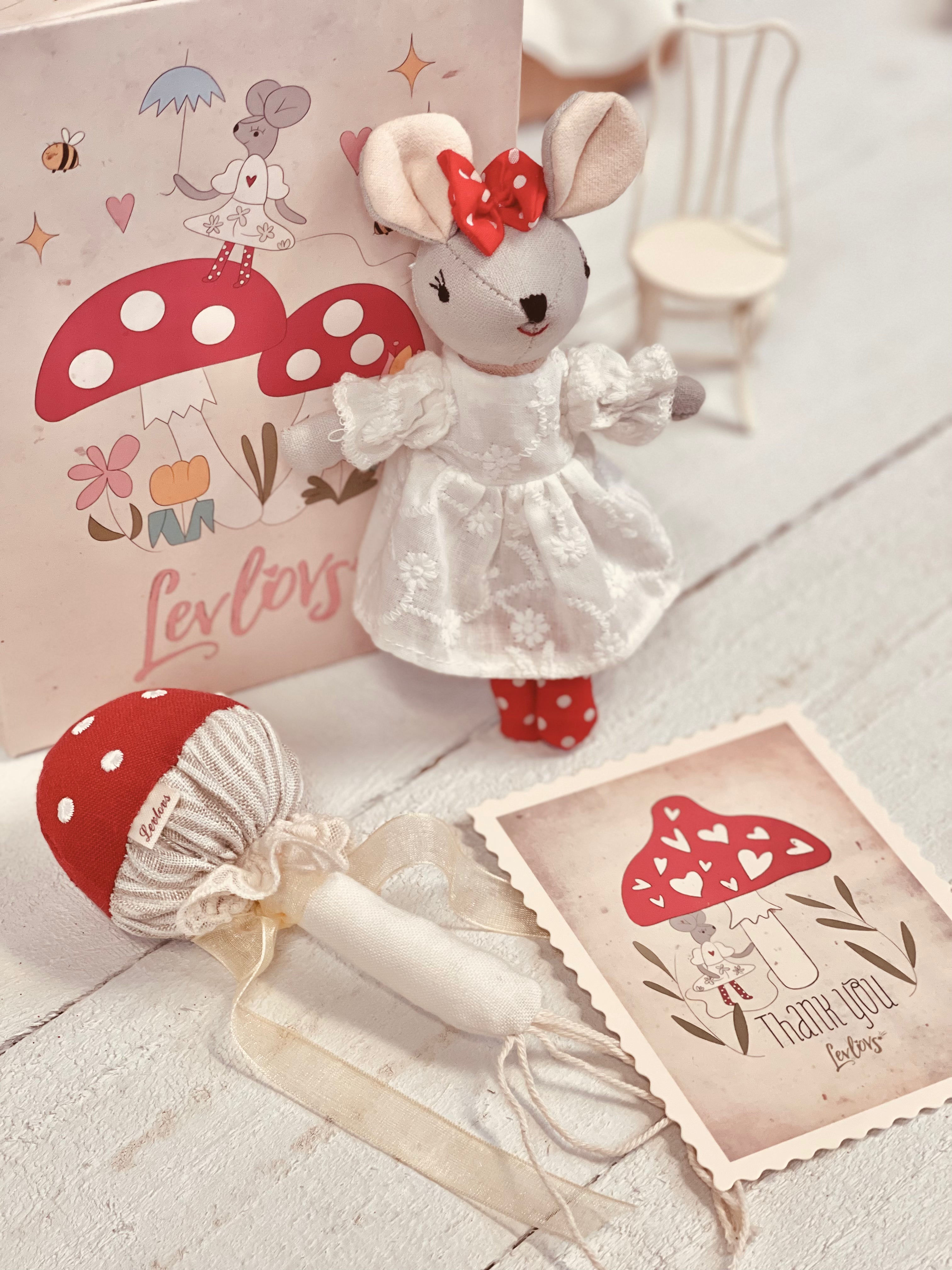 Mouse And The Mushroom Wonder Forest Set