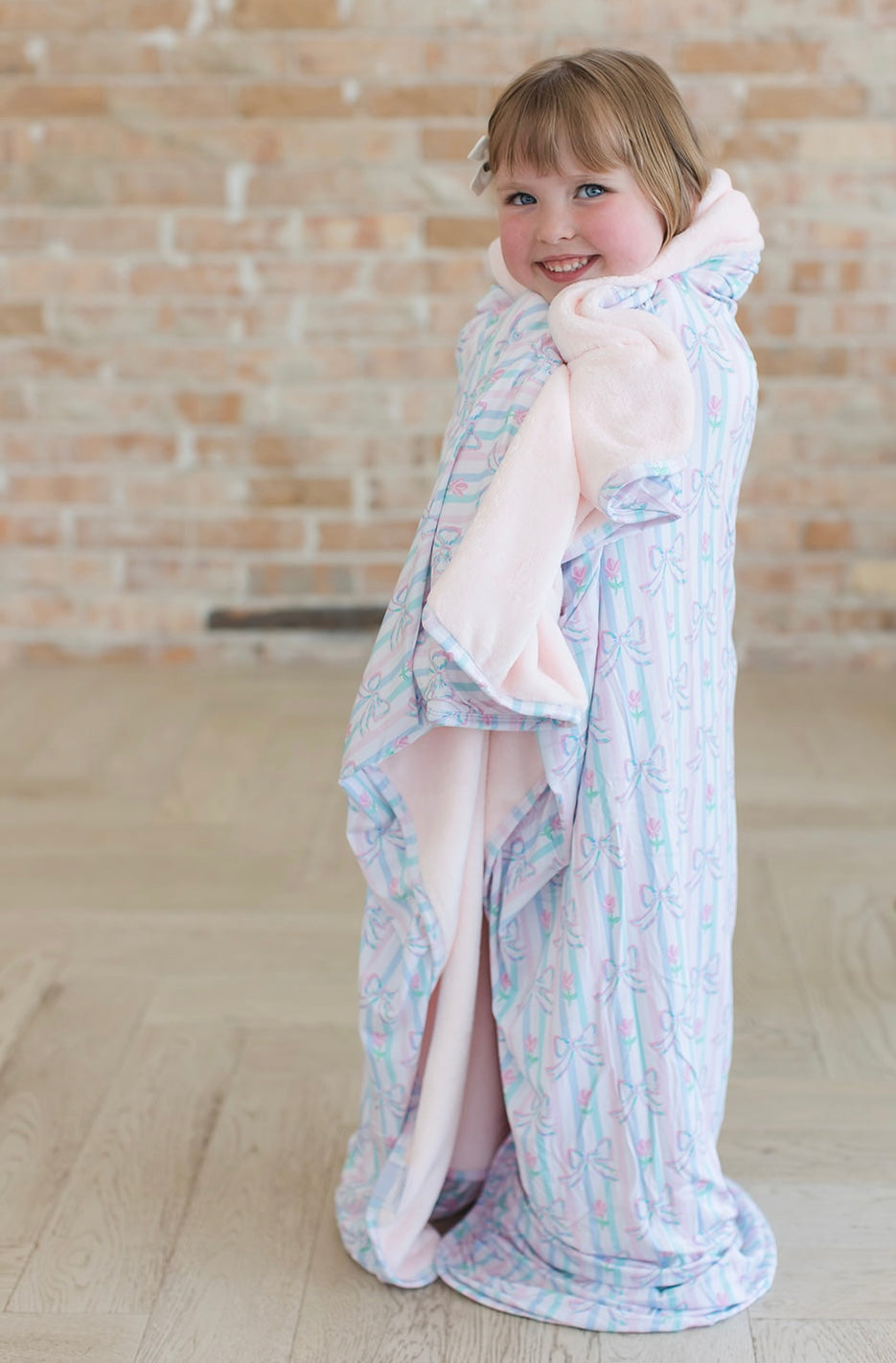 Lila - Plush Blanket