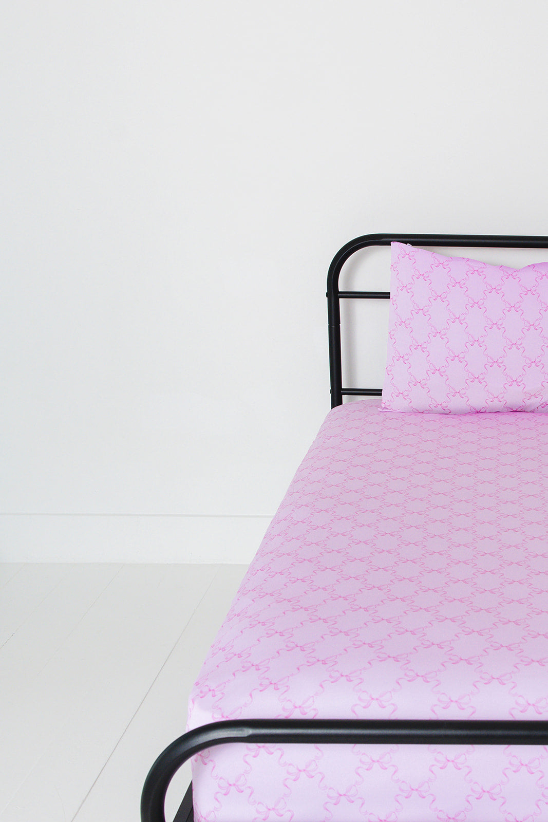 Emeryn - Twin Sheet Set