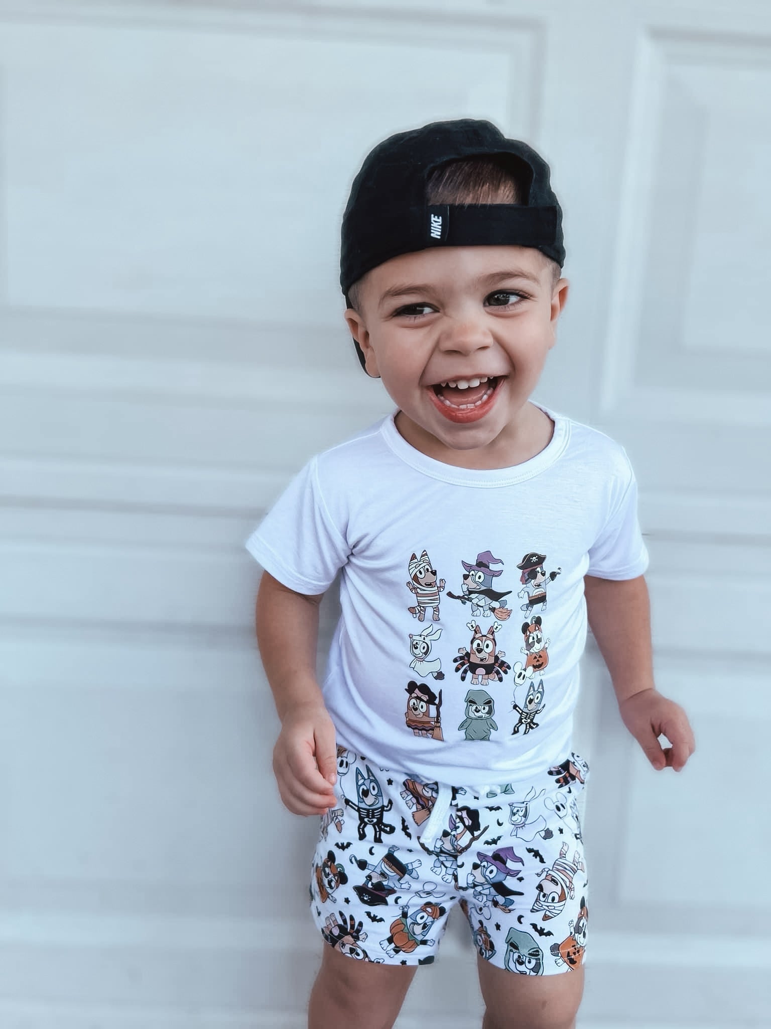 Costume Party (white Or Black) - Pocket Short Set