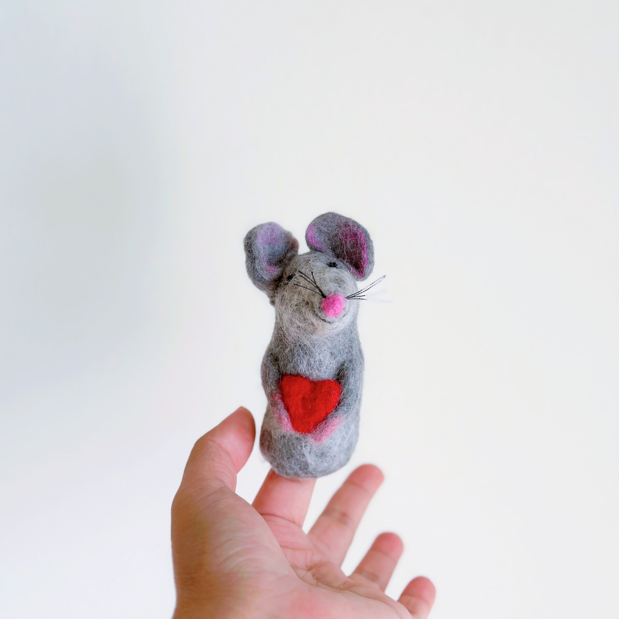 Mouse Holding A Heart Finger Puppet