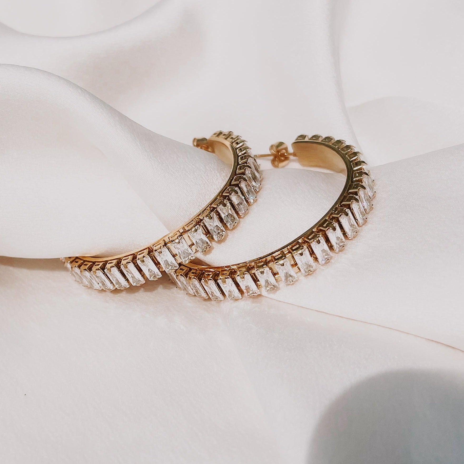 House Of Highclere Large Hoops