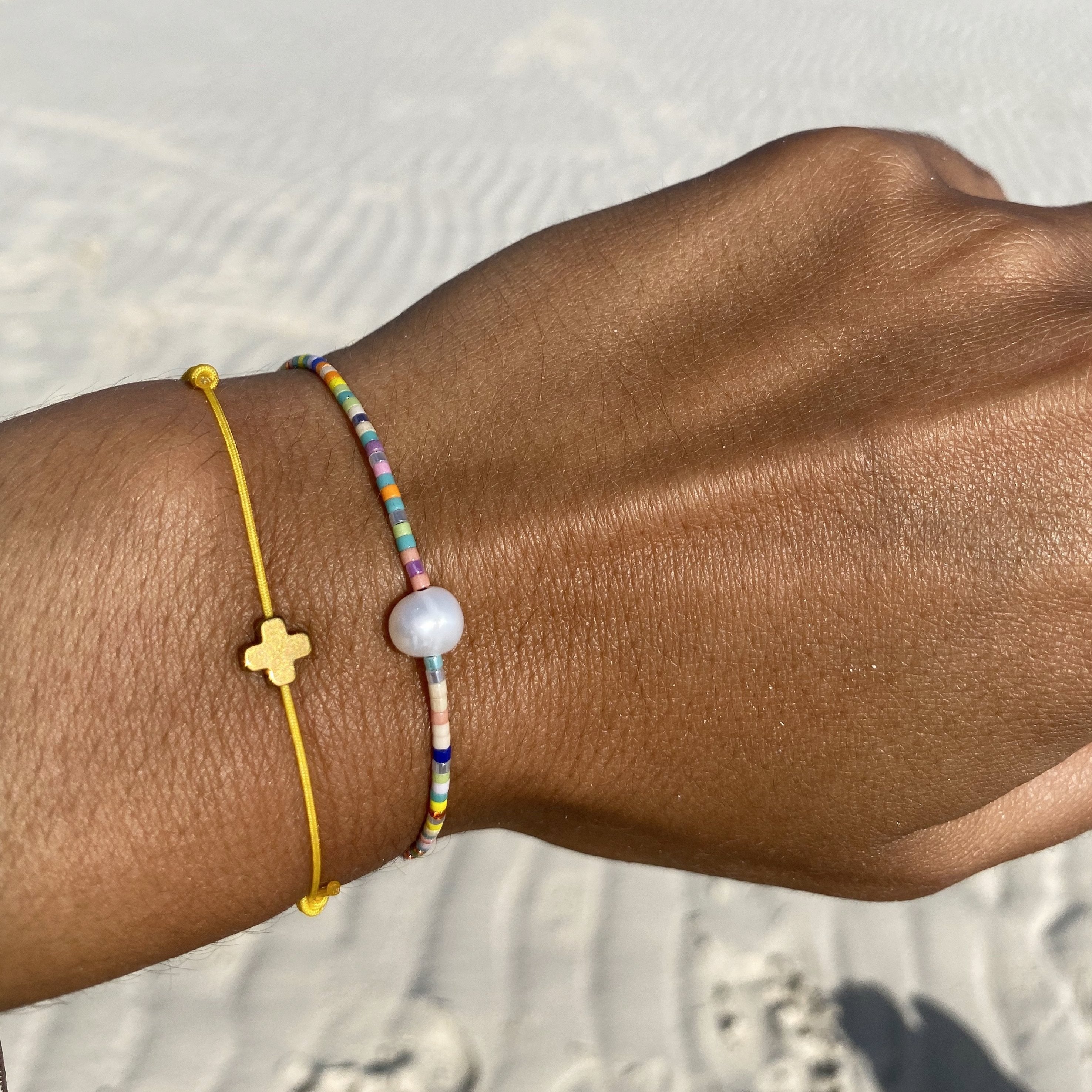 Pastel Pearl Thread Bracelet