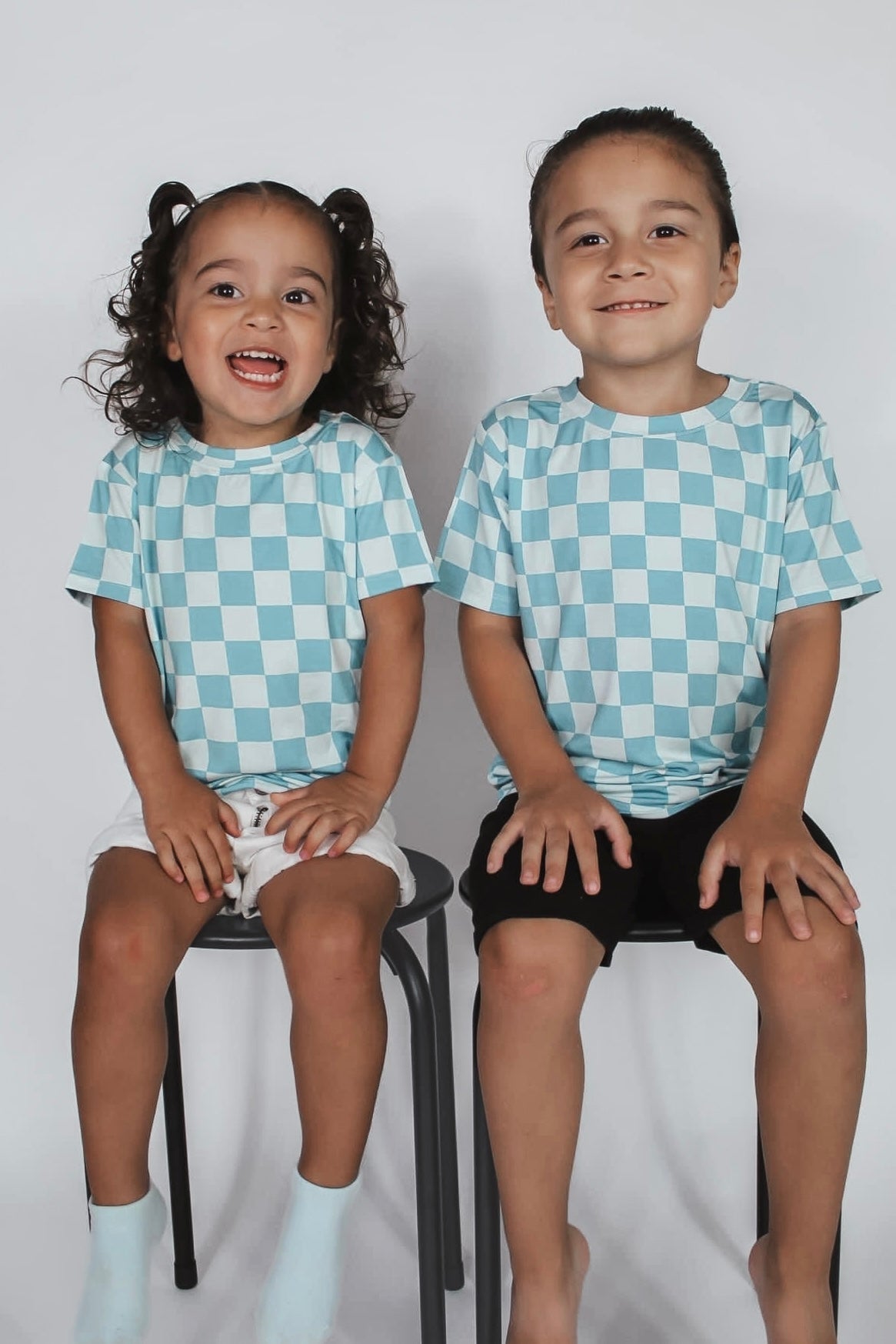 Honolulu Checker - Everyday Tee