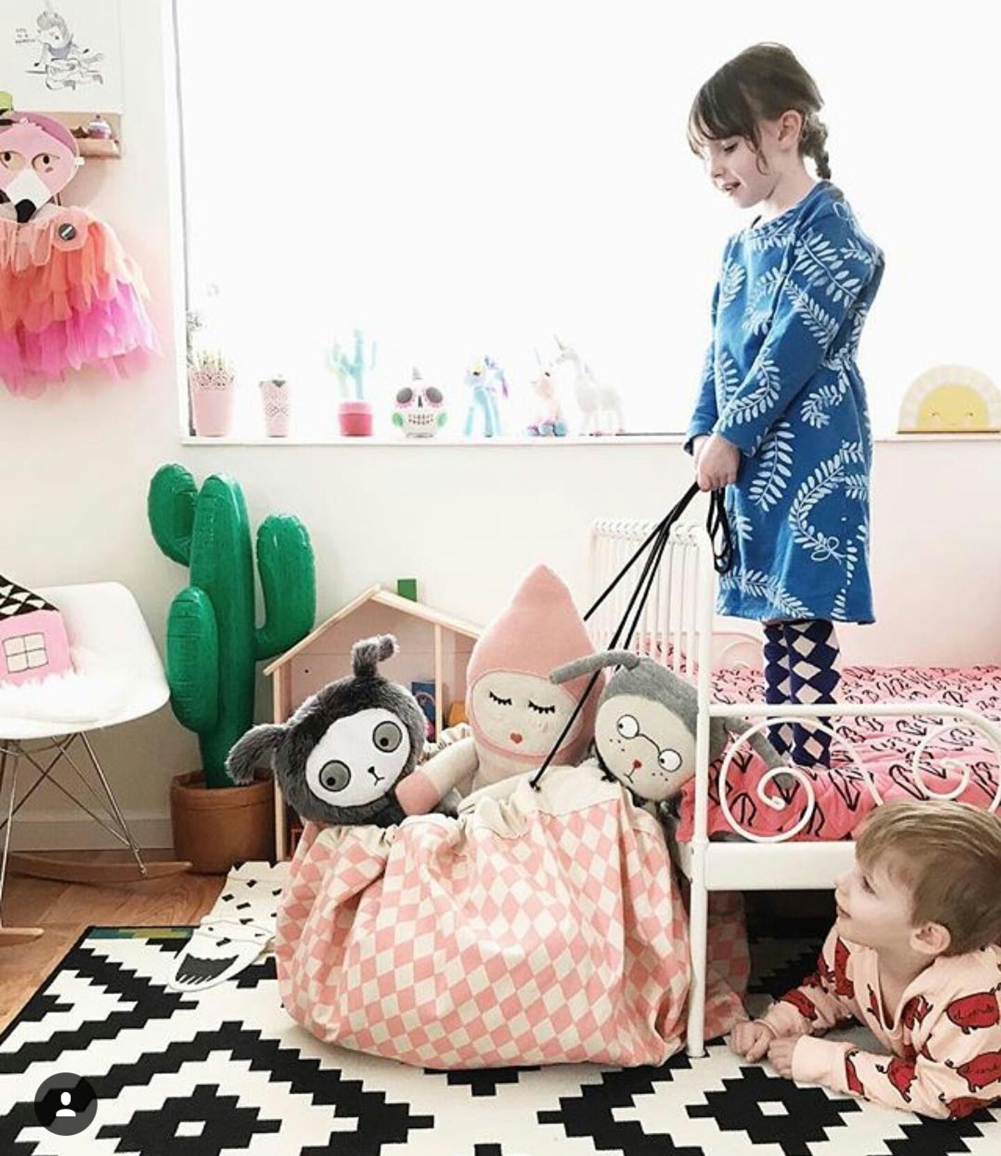 Diamond Pink Toy Storage Bag