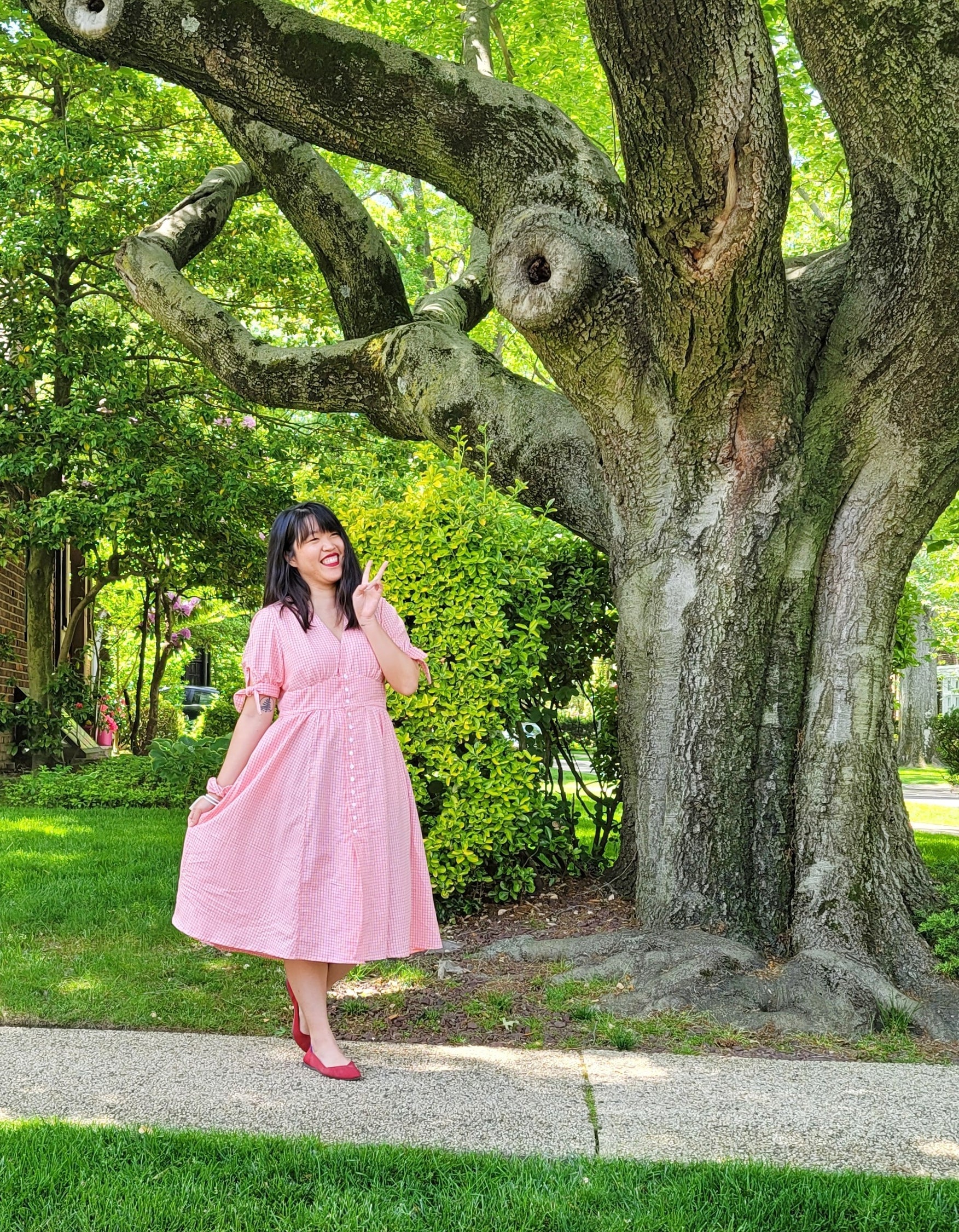 Jiggy Junior, Home Library By Cissy's Art Cafe