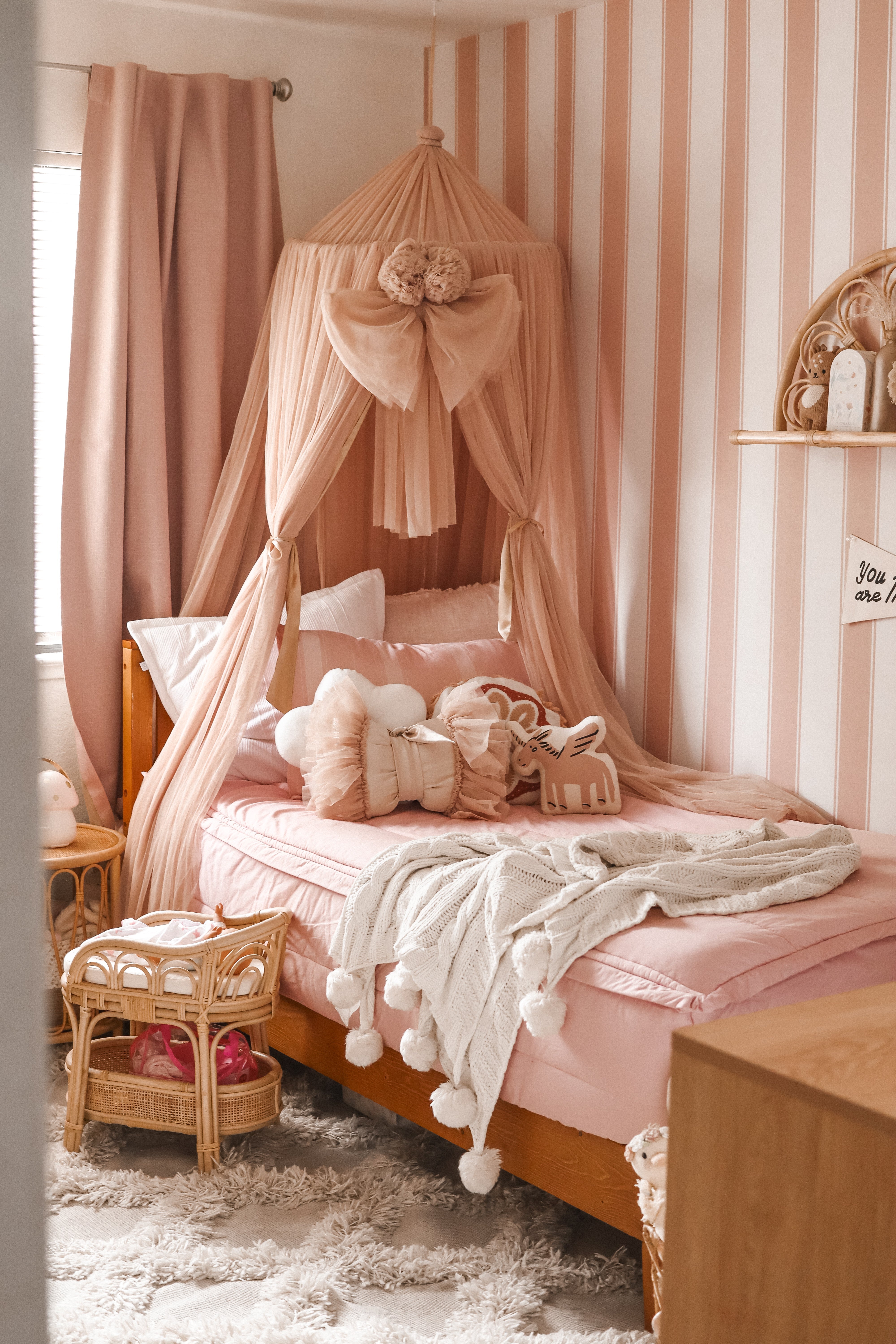 Andy Wallpaper By Hufton Studio