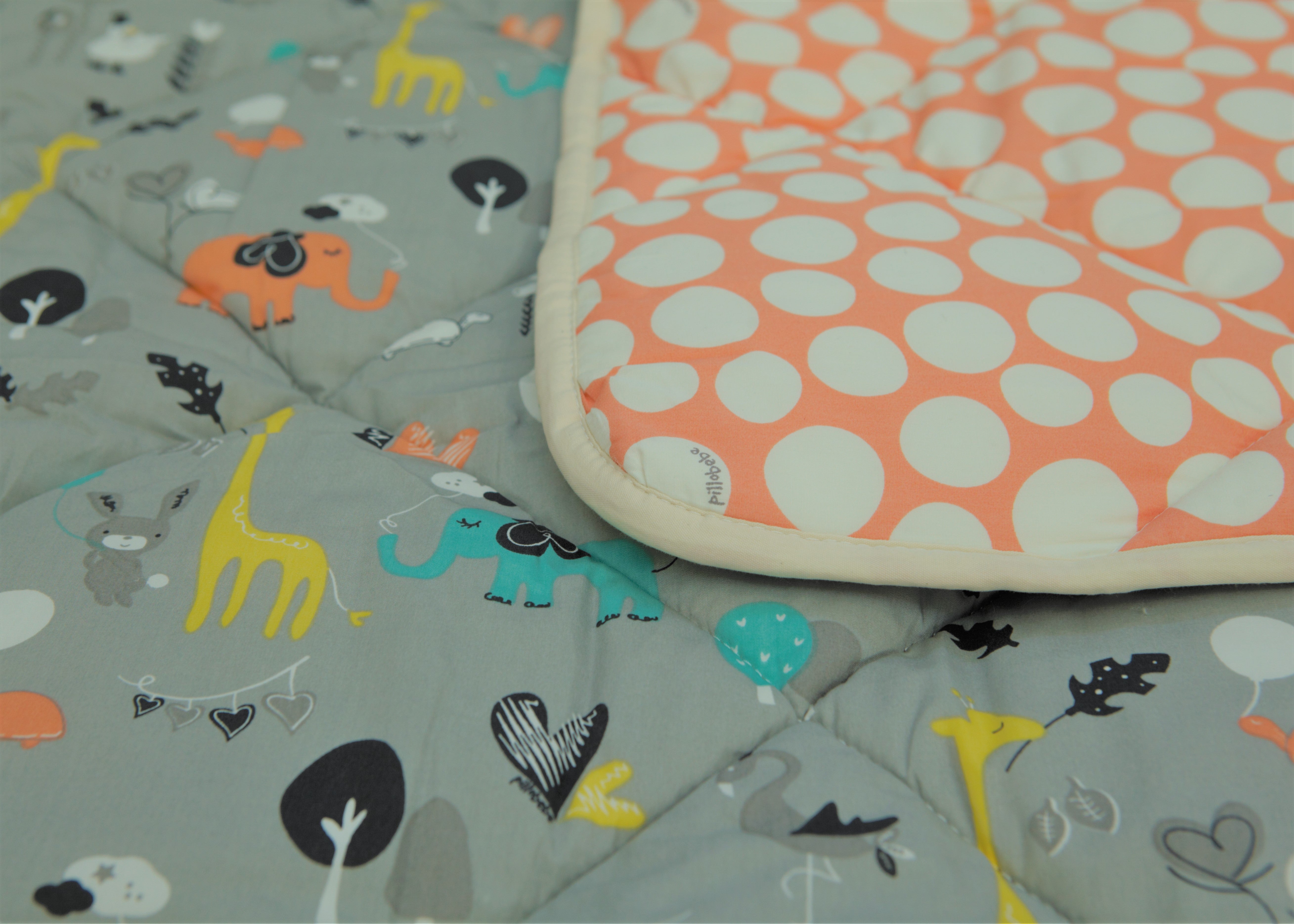 Organic Cotton Play Mat/quilted Blanket - Safari Dream/pink Pebbles Reversible