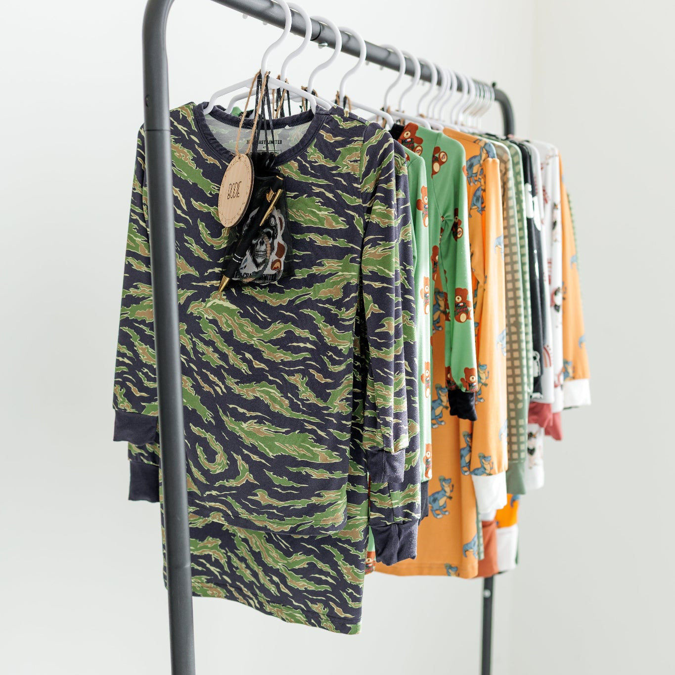 Tigger's Crazy Uncle 2-piece Set