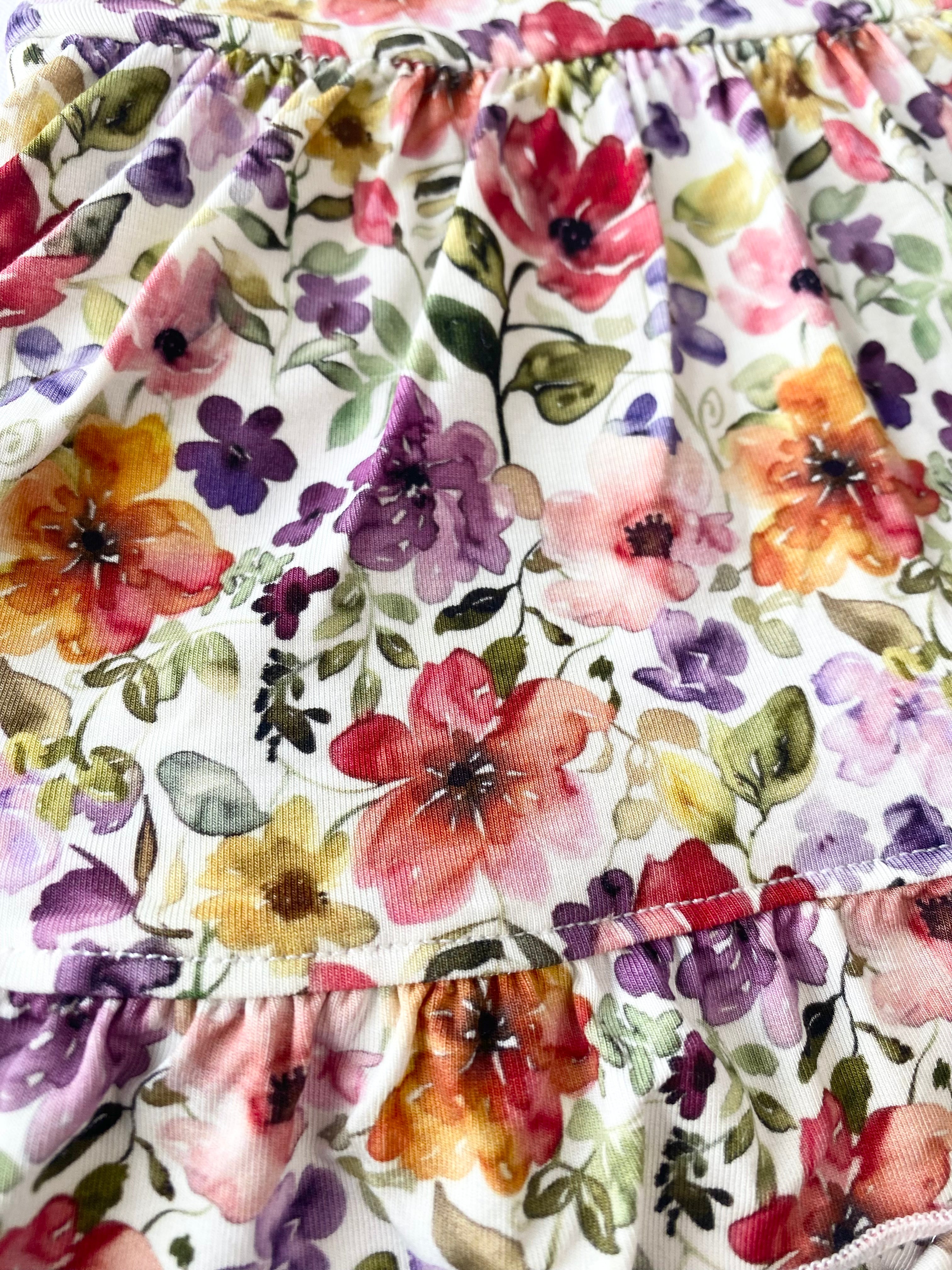 Watercolor Floral Twirl