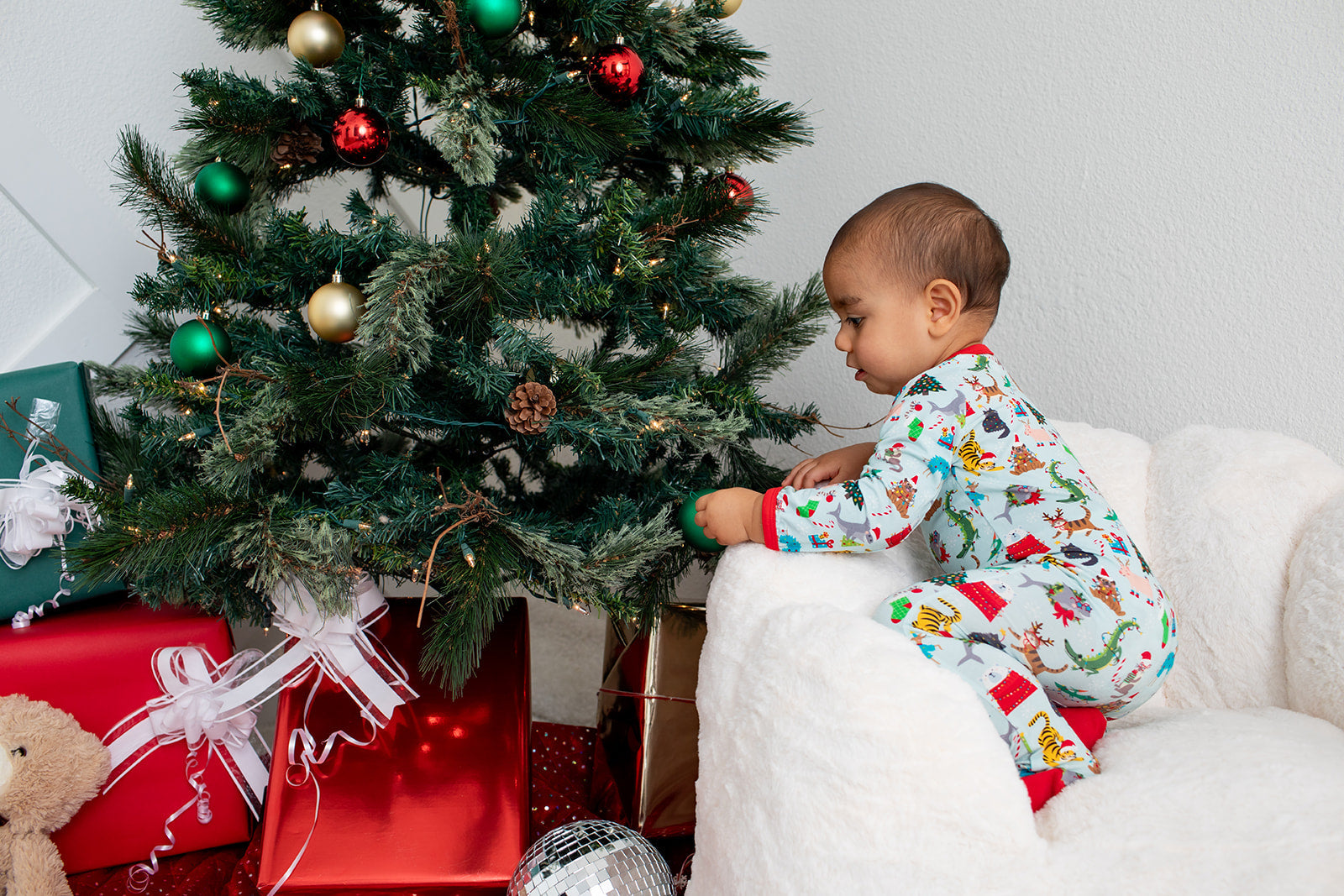 Crackling Christmas Footie