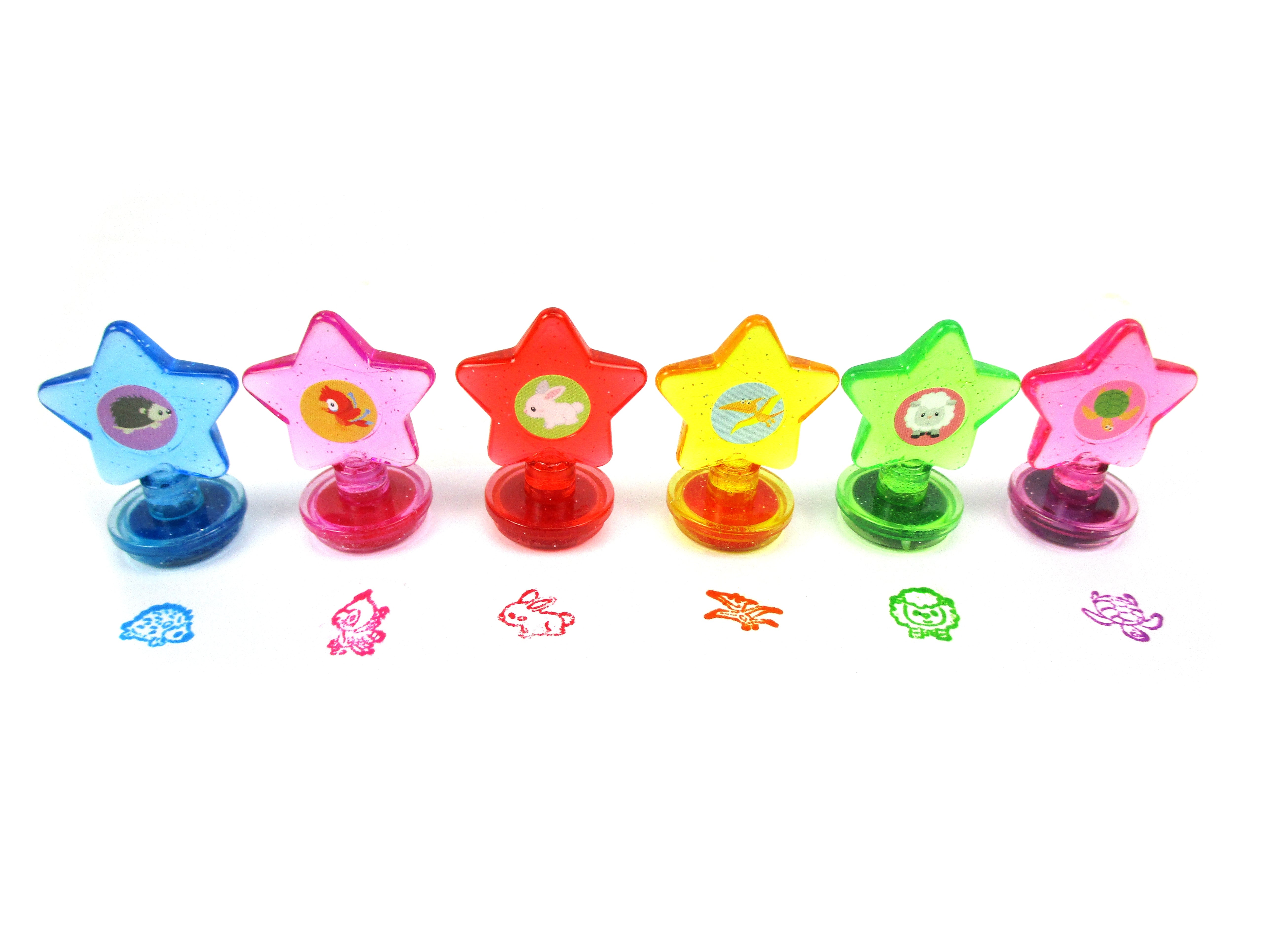 Animal Stackable Crayon With Stamper Topper