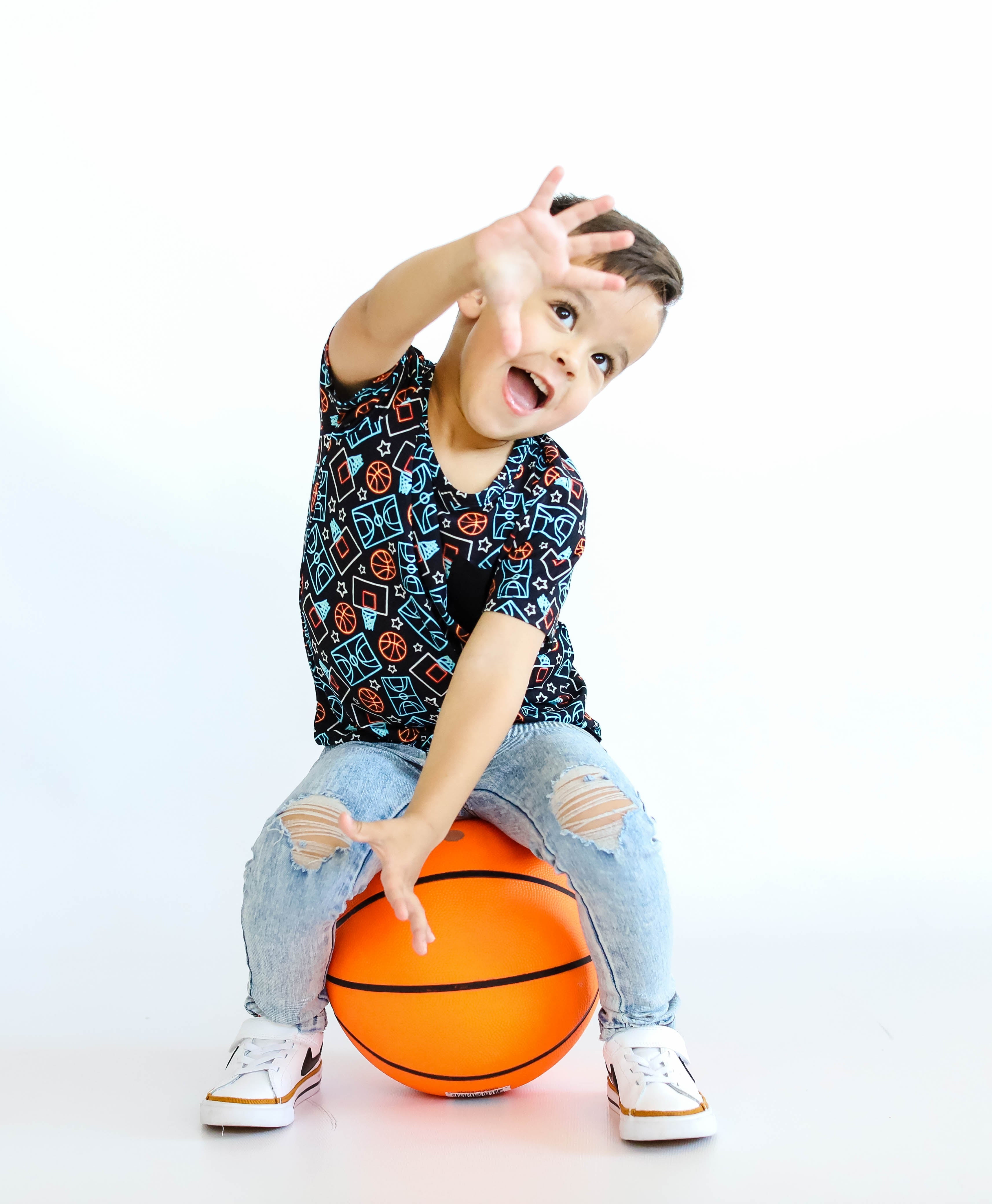 Dunkin' Vibes Dream Pocket Tee