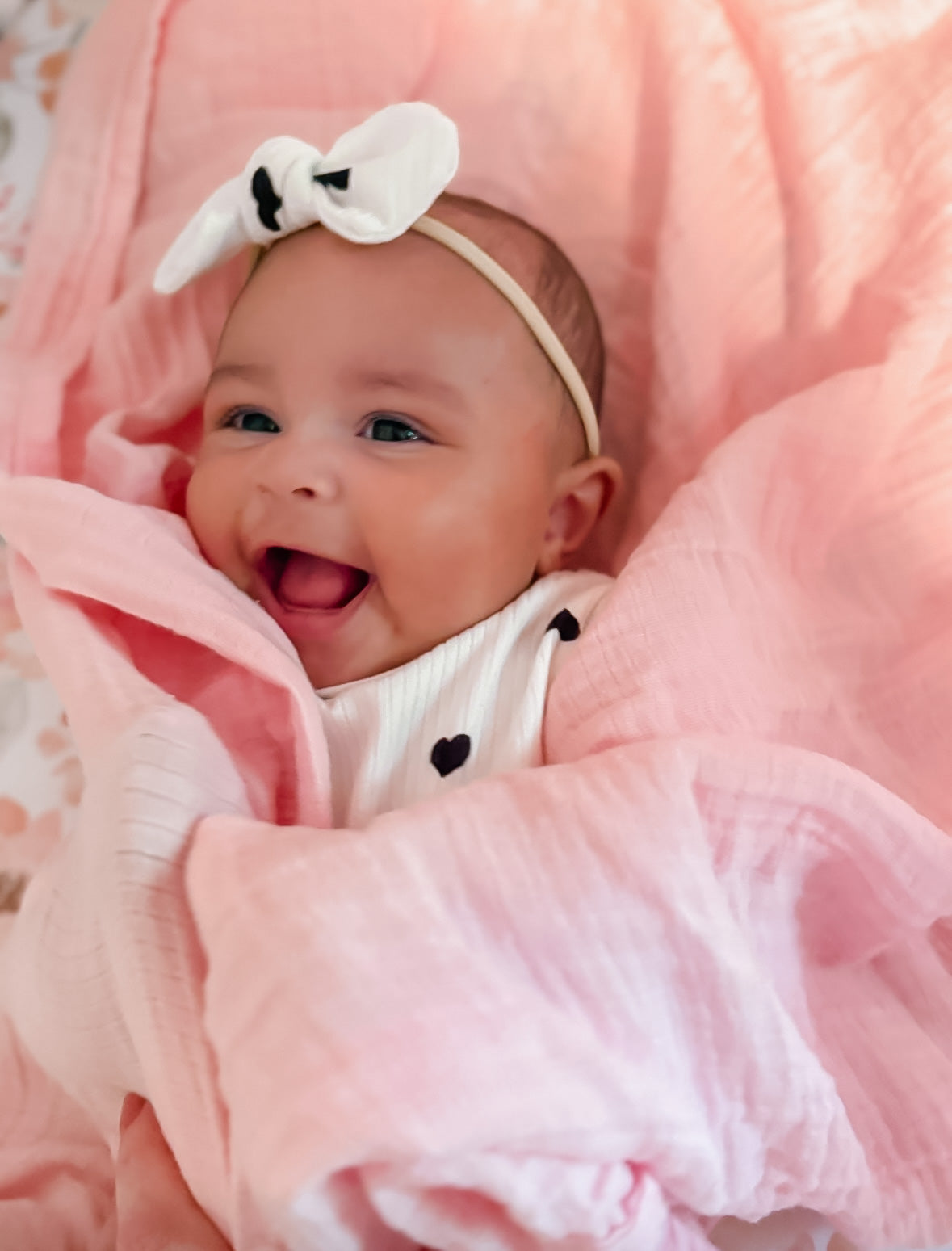 Flipped Black Hearts On White Ribbed Headbands