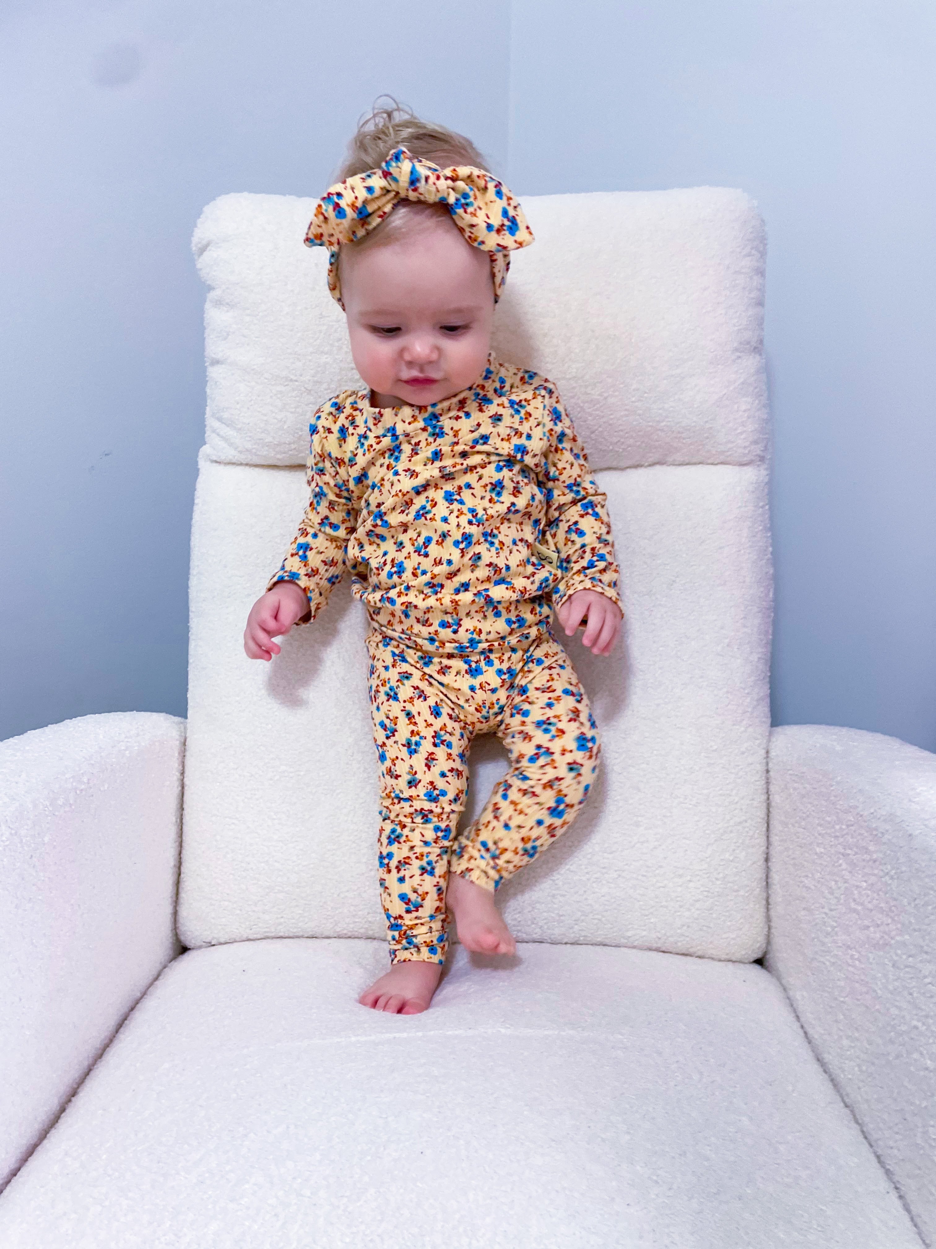 Dainty Floral On Yellow Ribbed Lounge Set